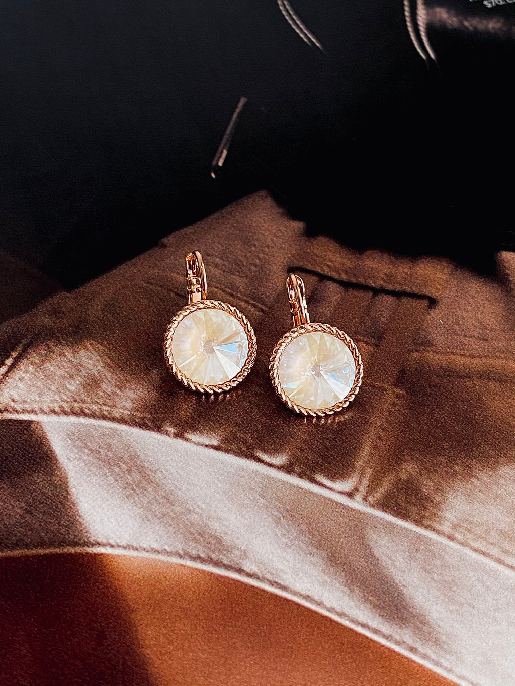 SWA12F19 (8 colours)