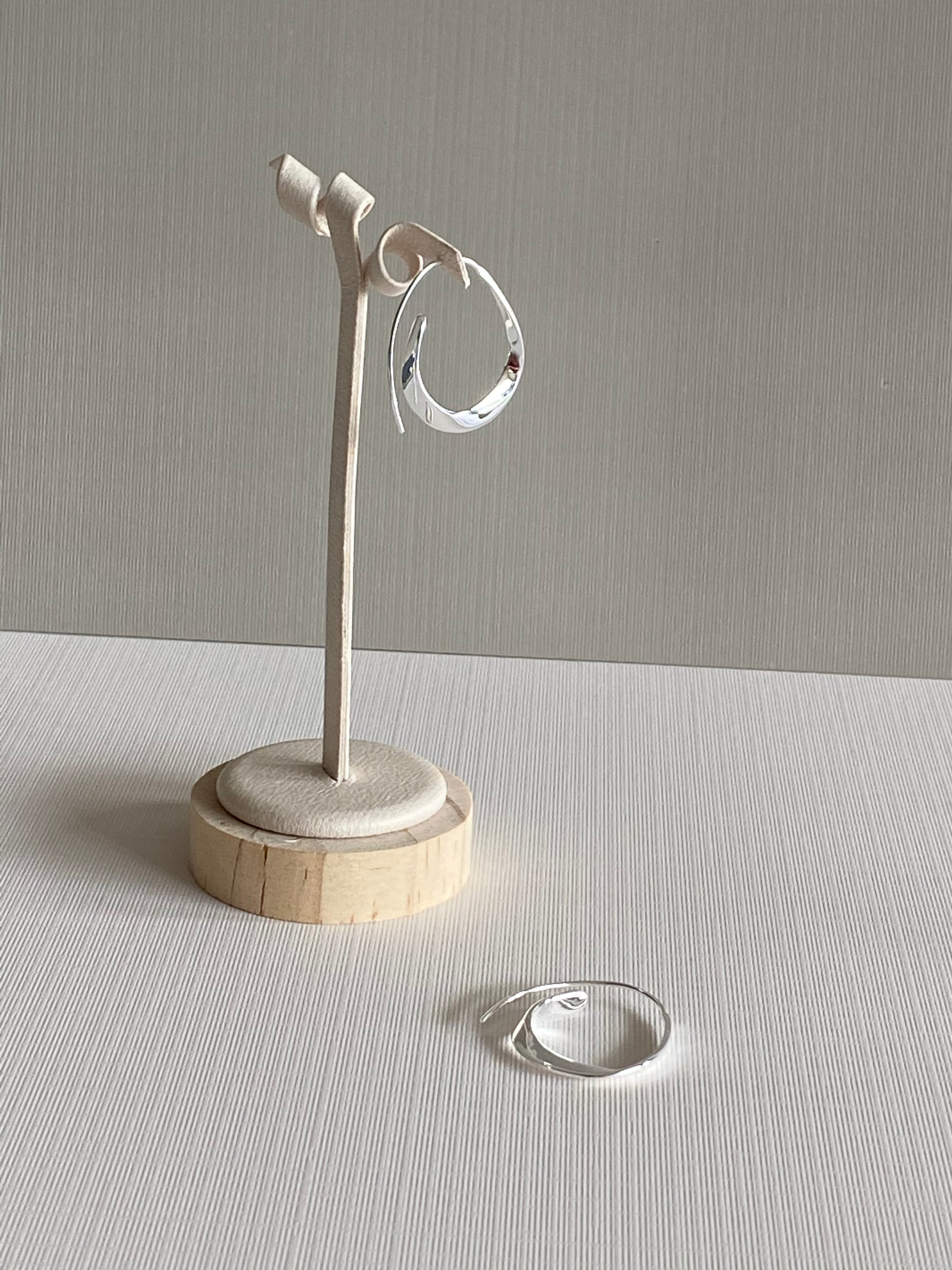 Circular Wave Earrings