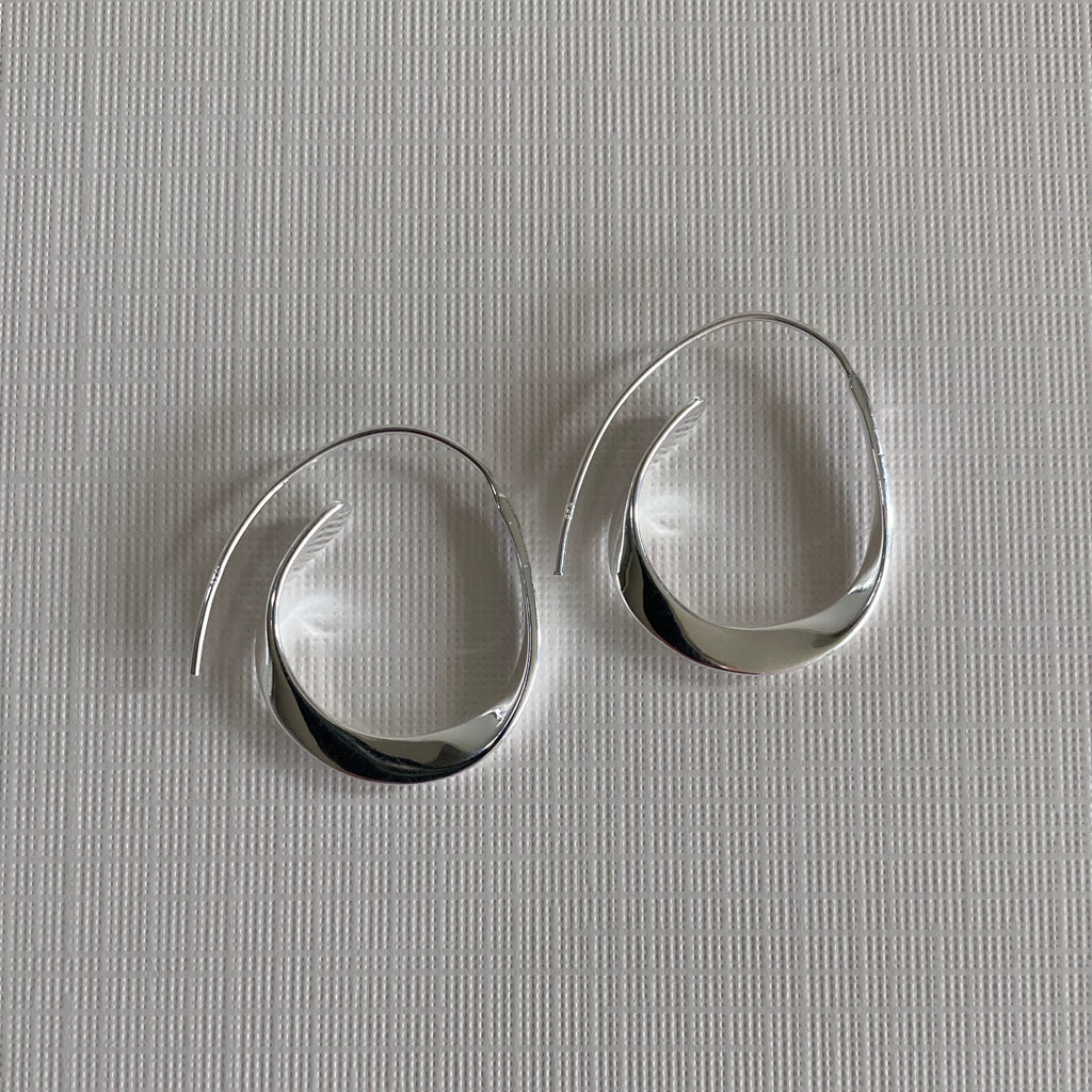 Circular Wave Earrings