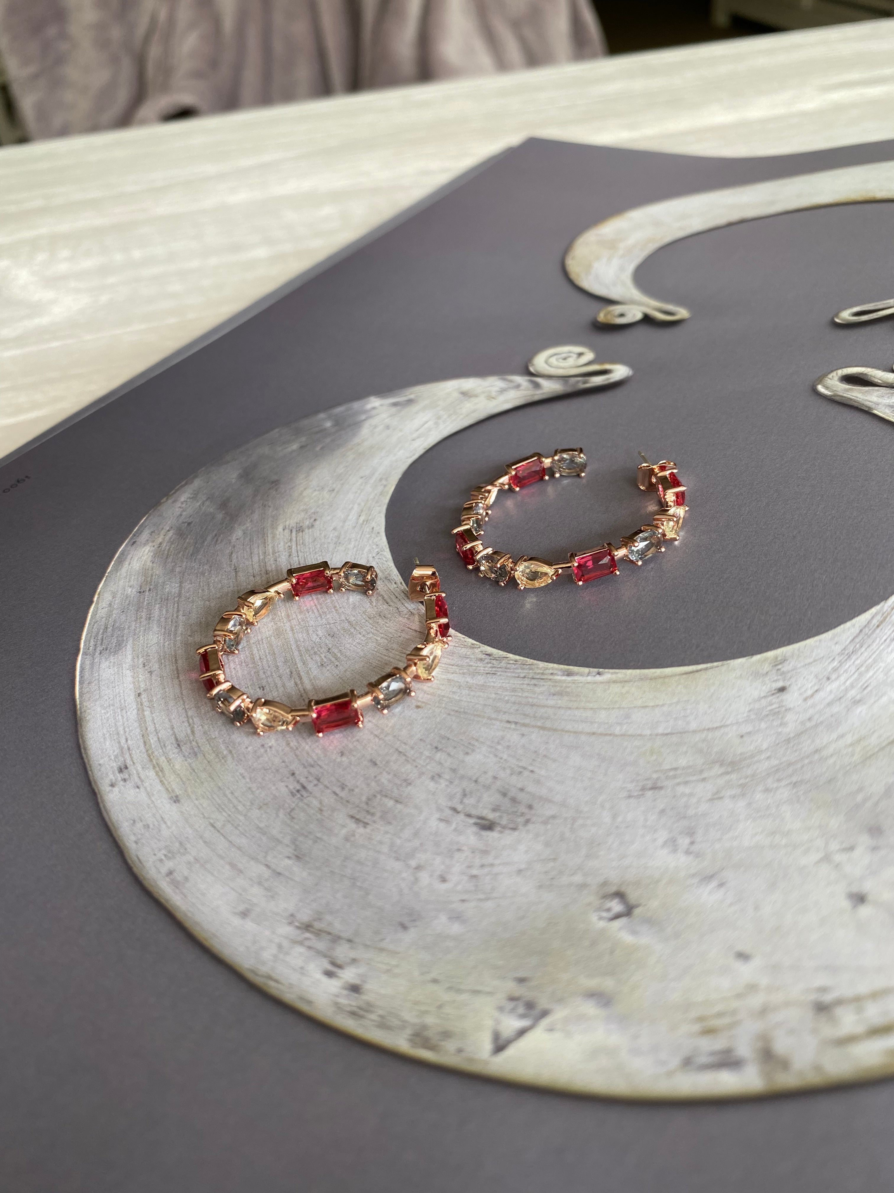 AUR77F23 (2 colours)