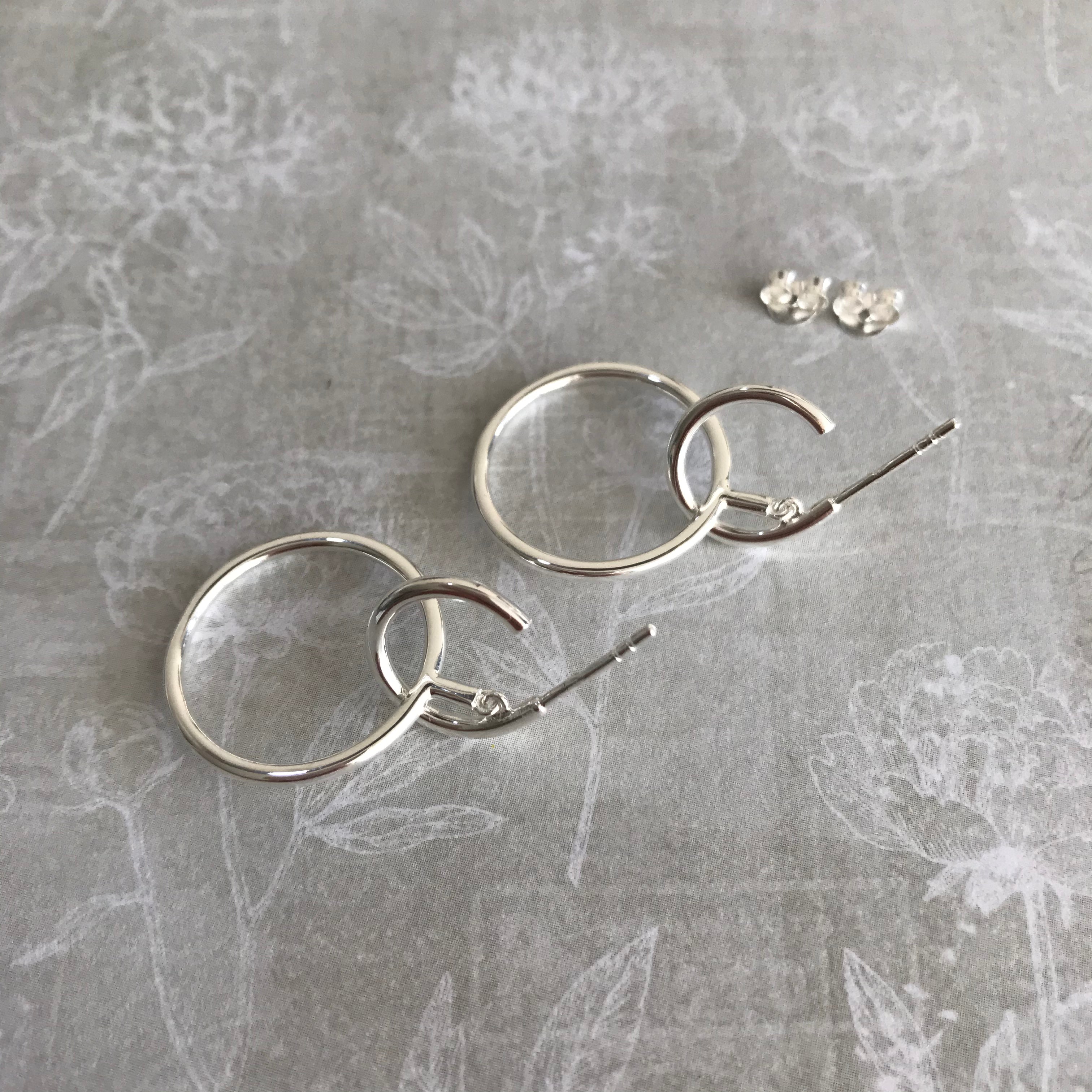 Interlocked Hoops Earrings