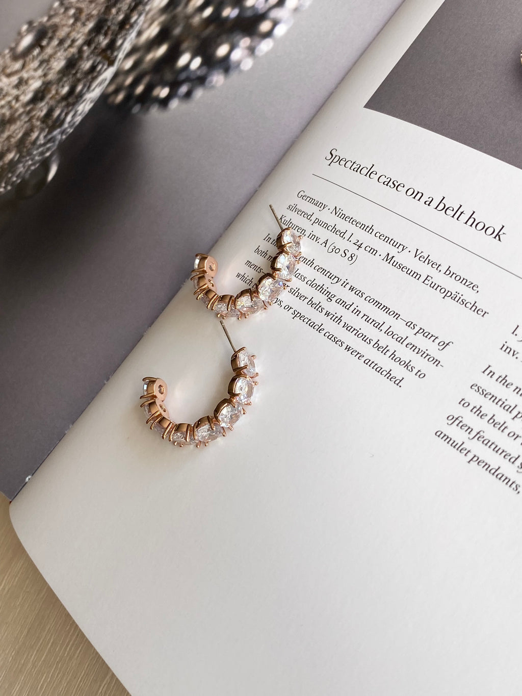 AUR75F21 (2 colours)