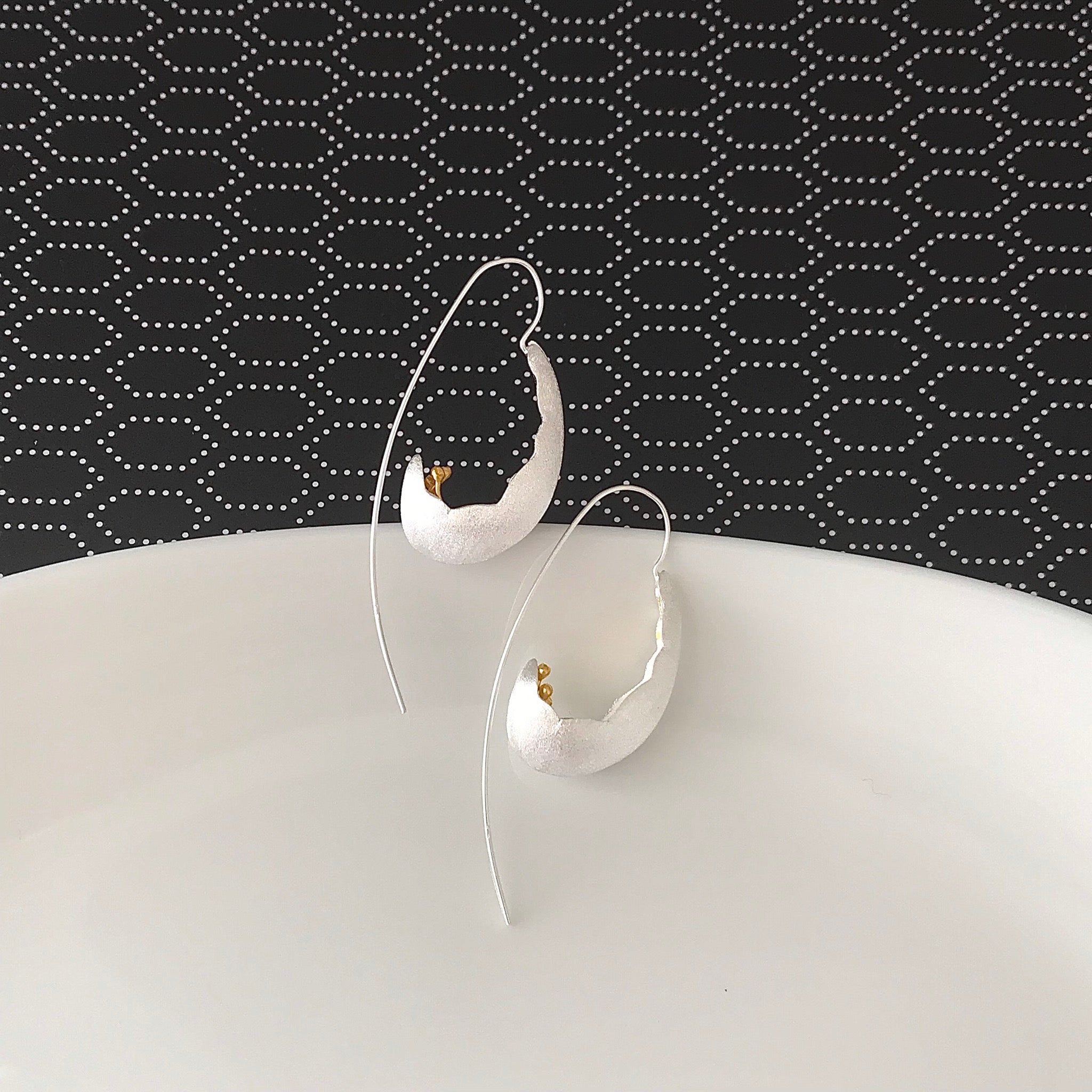 Dual Wave Curve Earrings