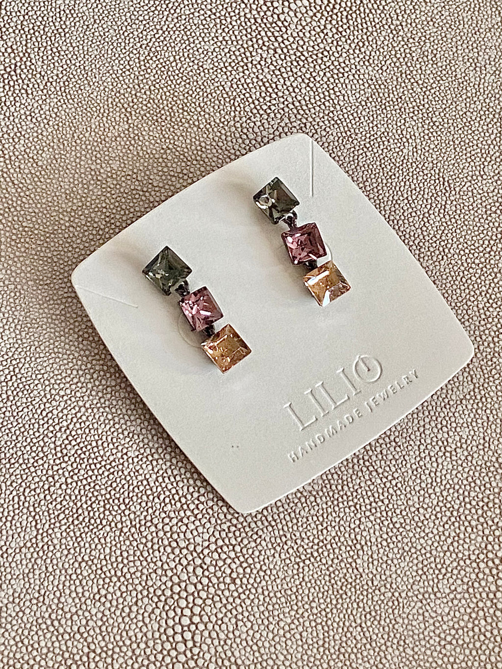 SWA35F32 (4 colours)