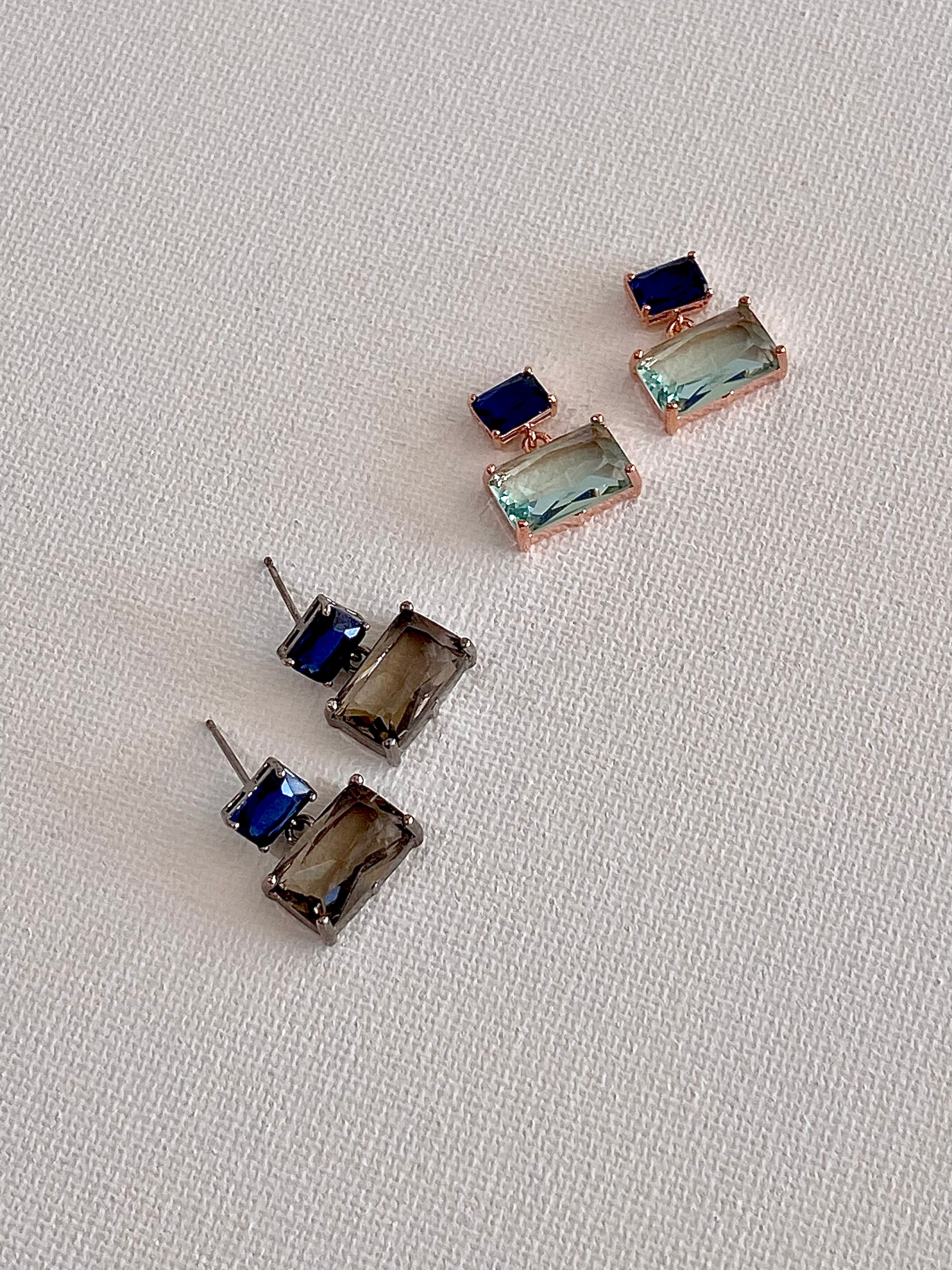 AUR01F21 (4 colours)