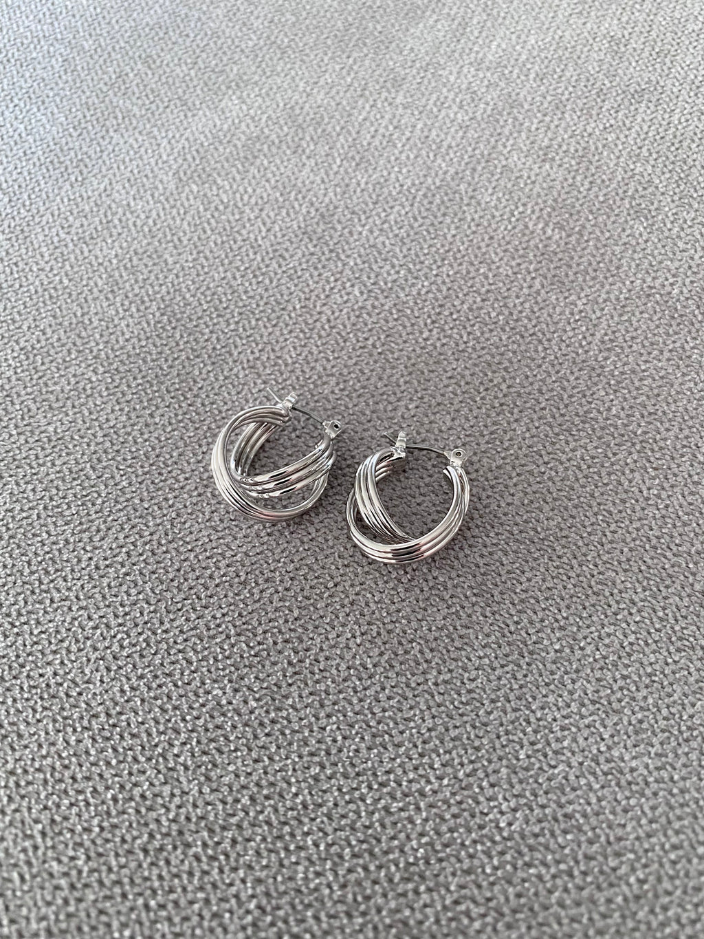 LIV202F13 (2 colours)