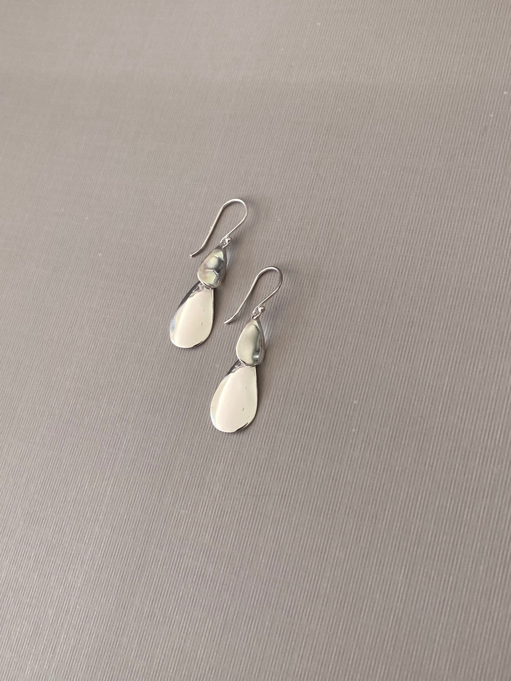 Polished Oval Drop Earrings
