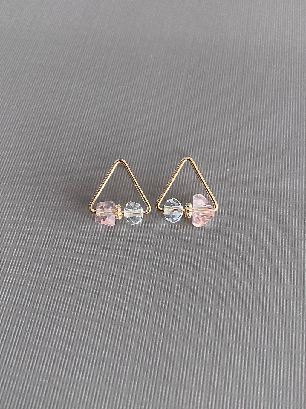 EST25F09 (3 colours)