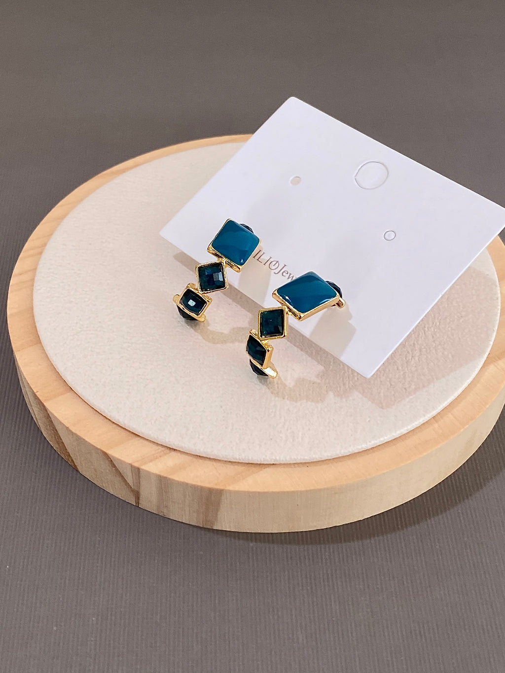 RIN17F14 (2 colours)