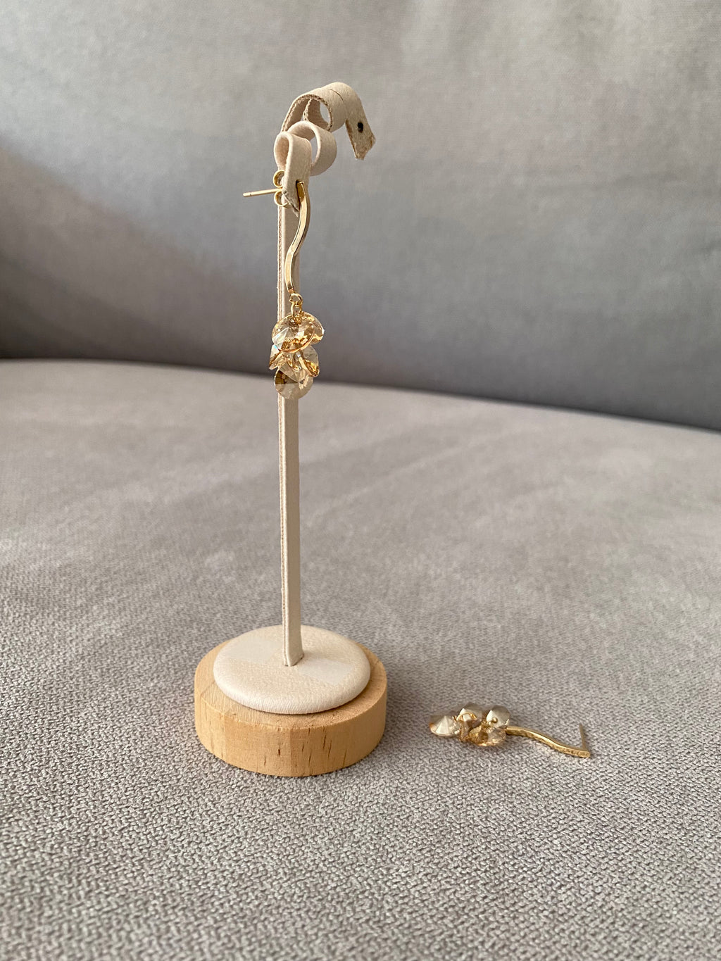 SWA74F22 (4 colours)