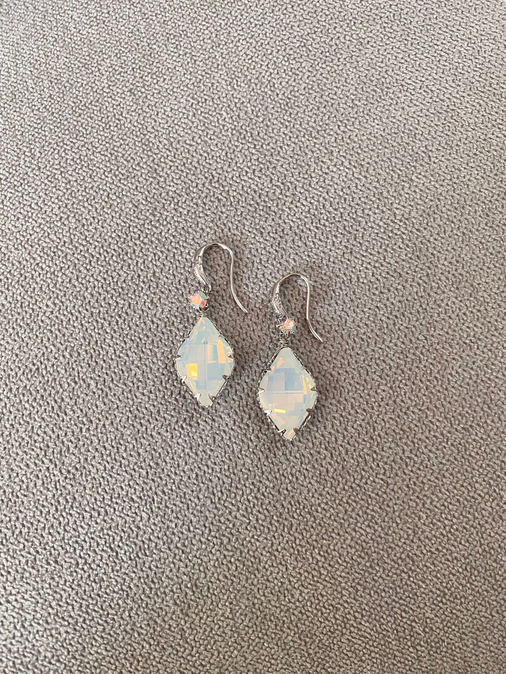 SWA07F30 (2 colours)