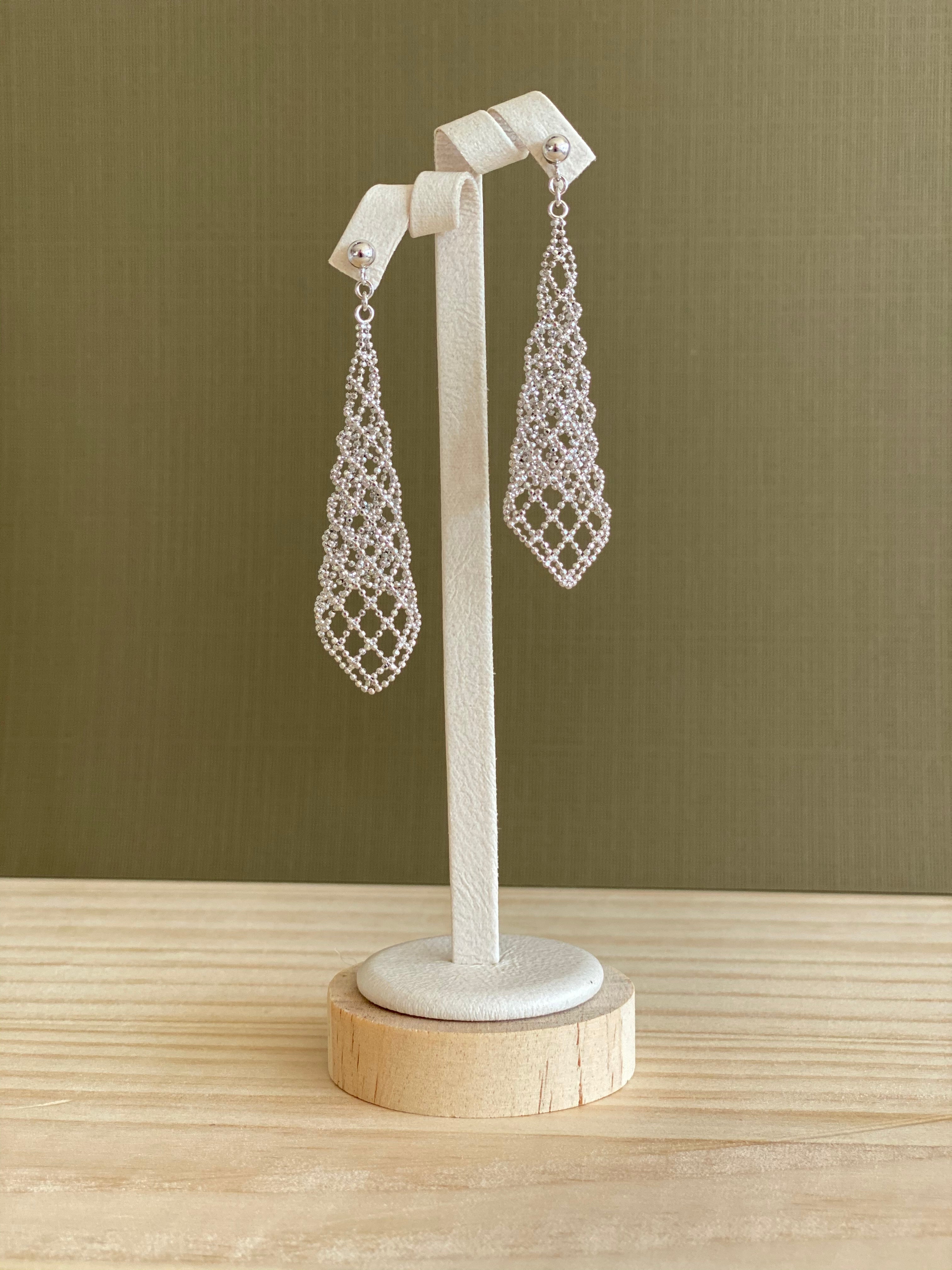 Long Ripple Mesh Earrings