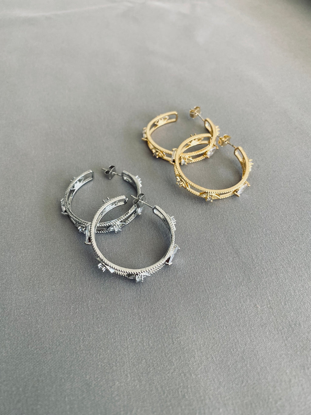 AUR45F16 (2 colours)