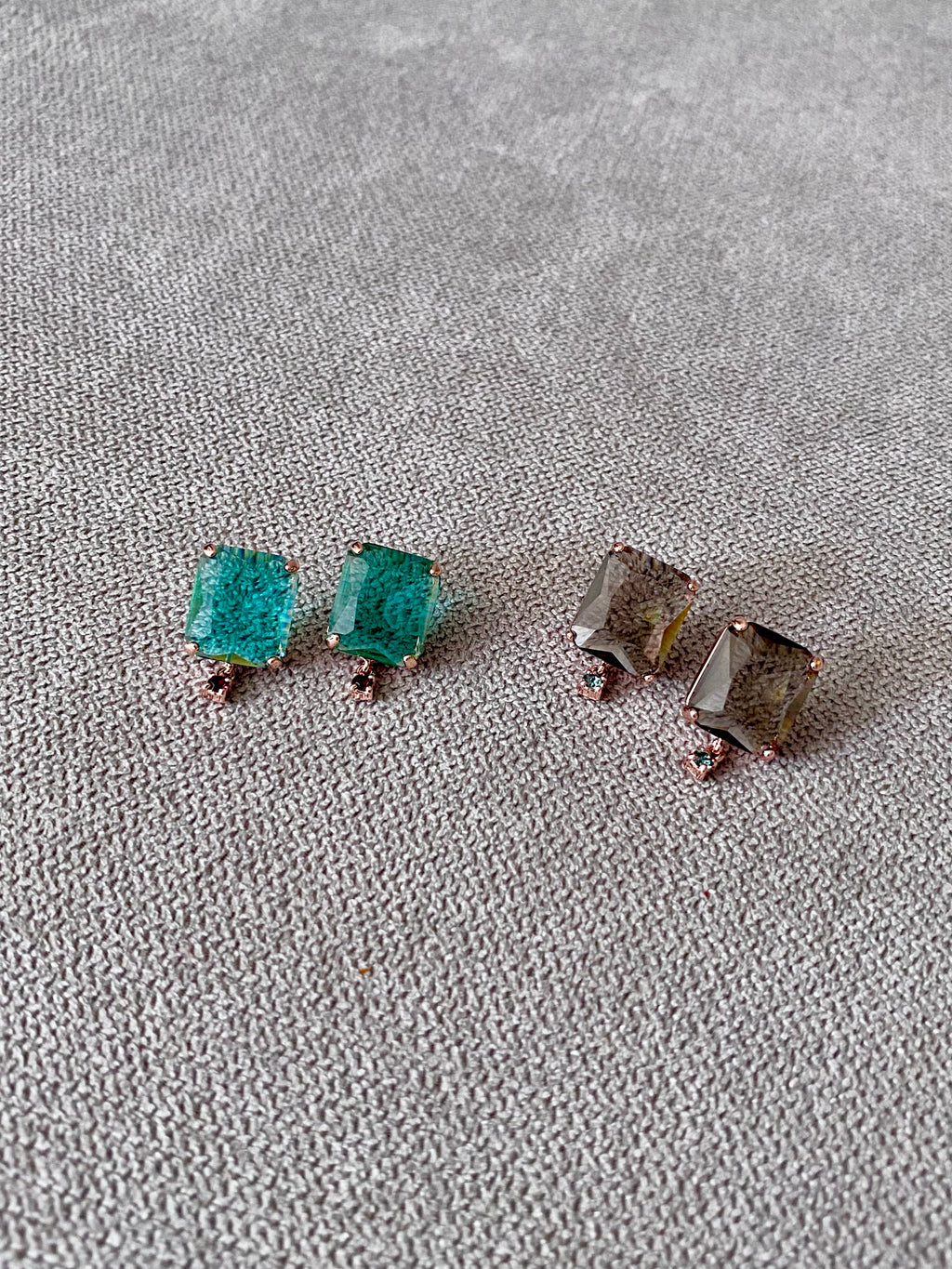 AUR79F14 (2 colours)