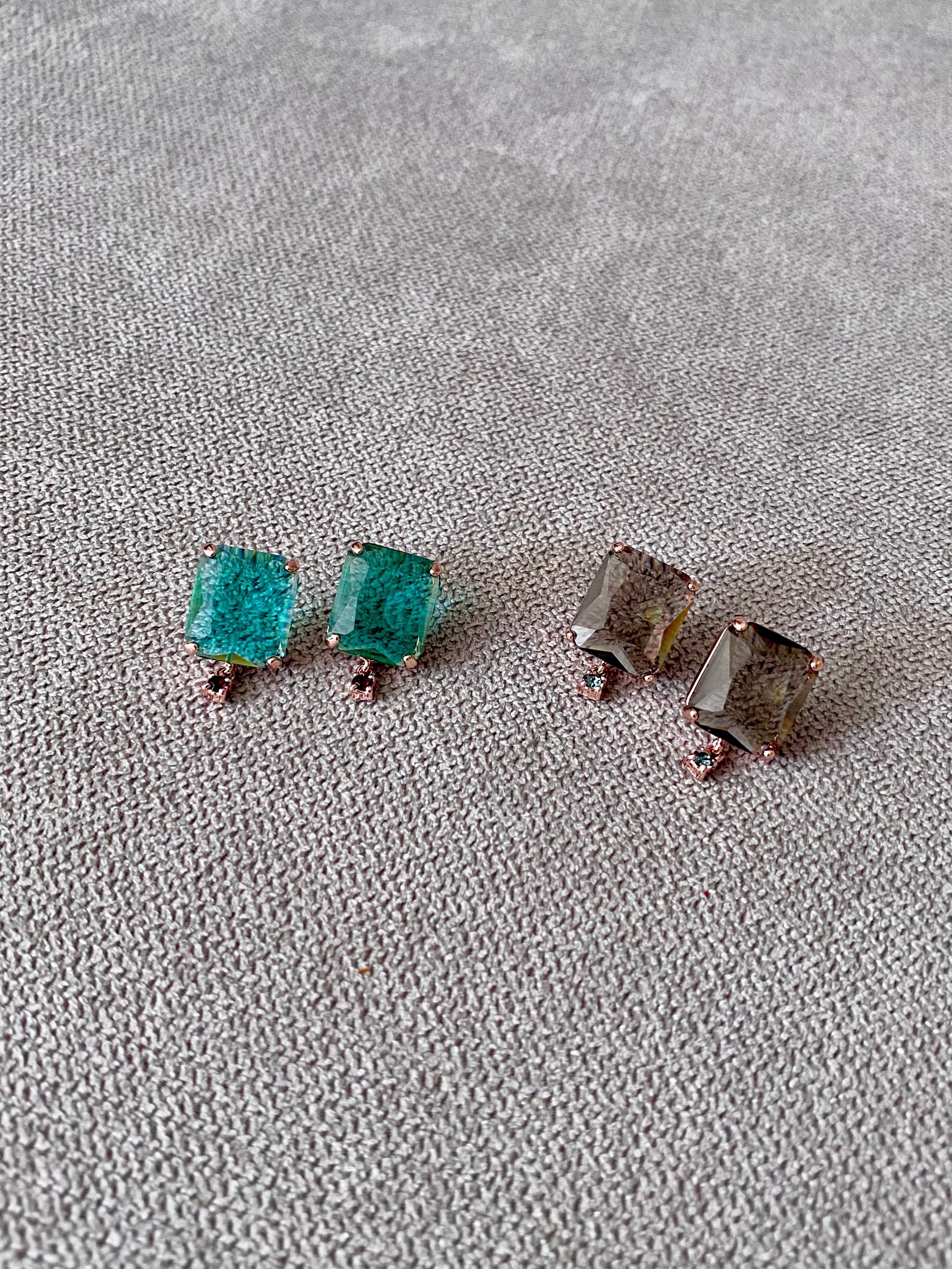 AUR79F14 (2 colours)