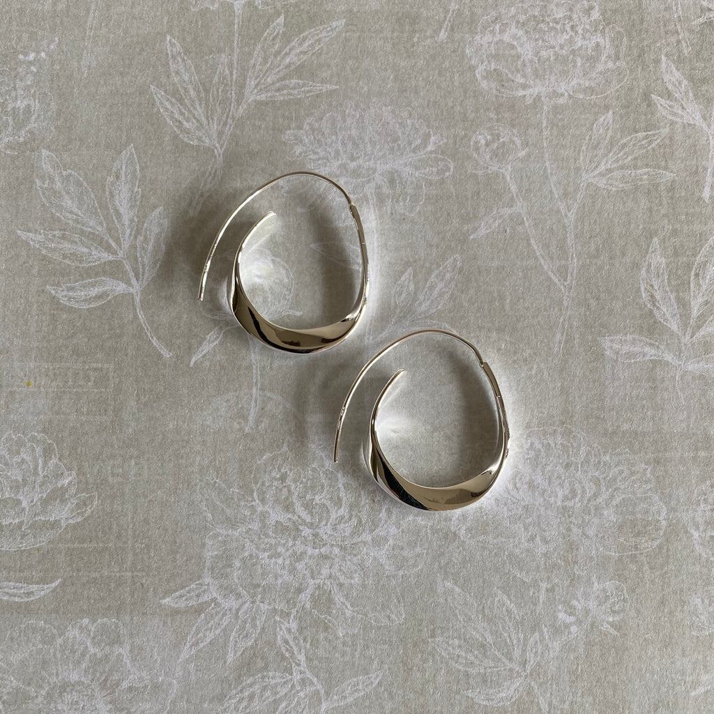 Circular Wave Earrings