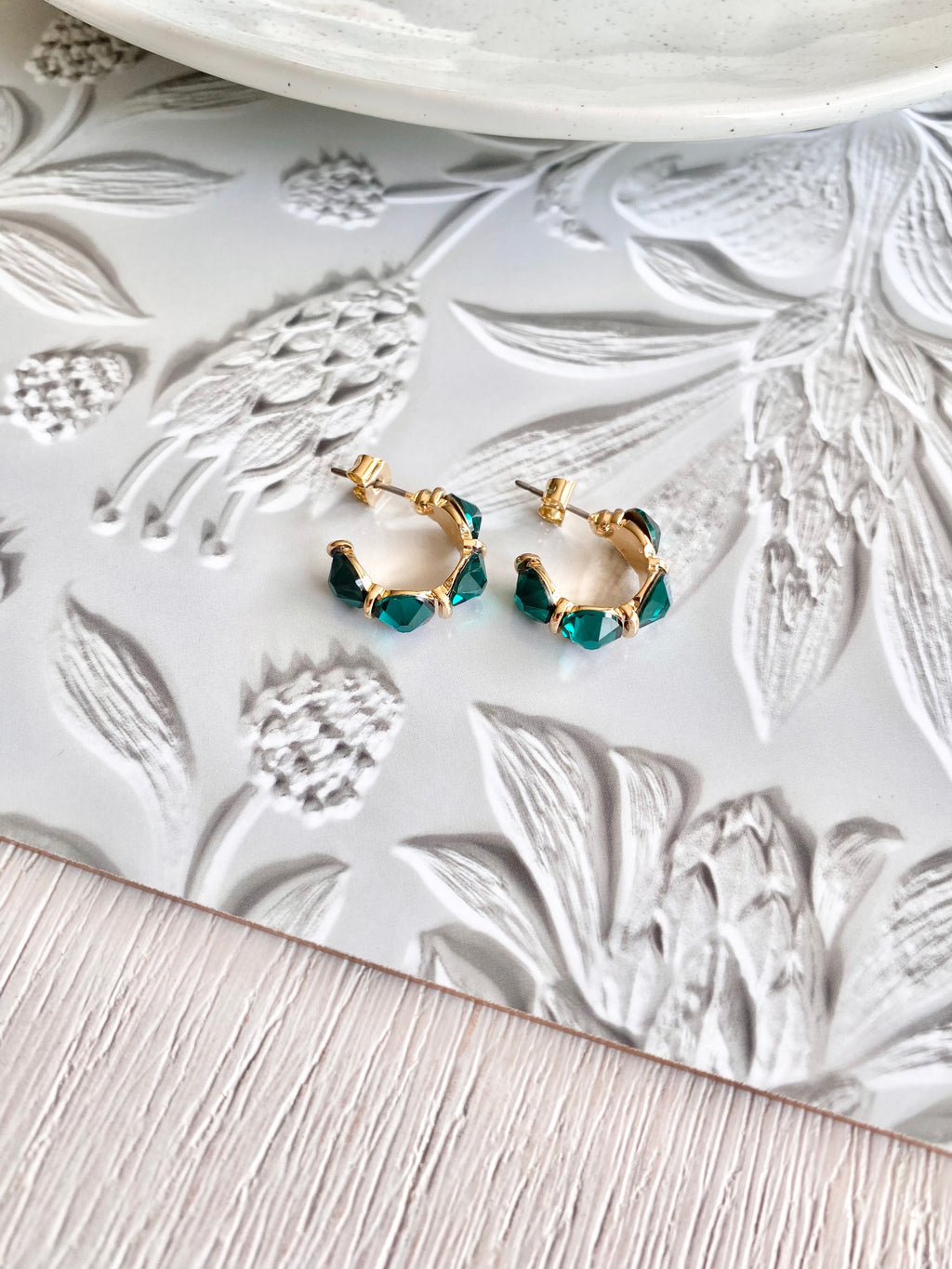 RIN52F16 (3 colours)