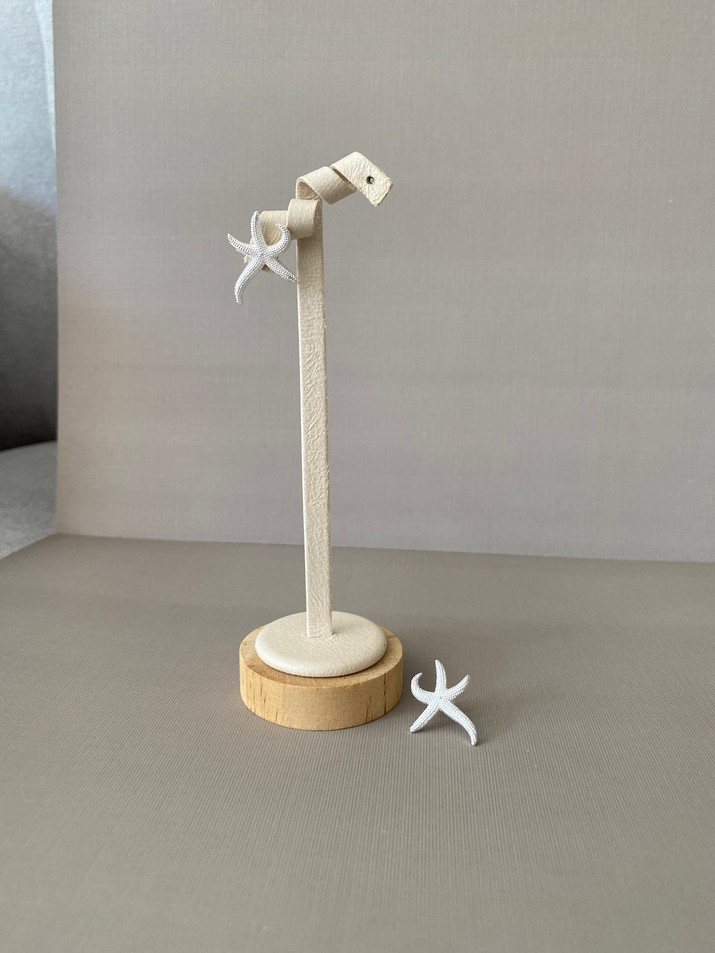 Starfish Matte Stud Earrings