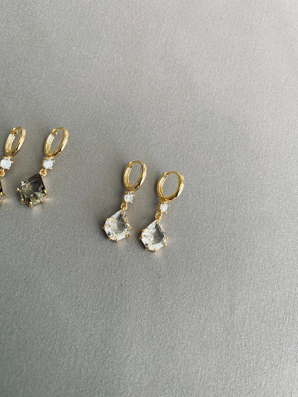 AUR46F15 (2 colours)