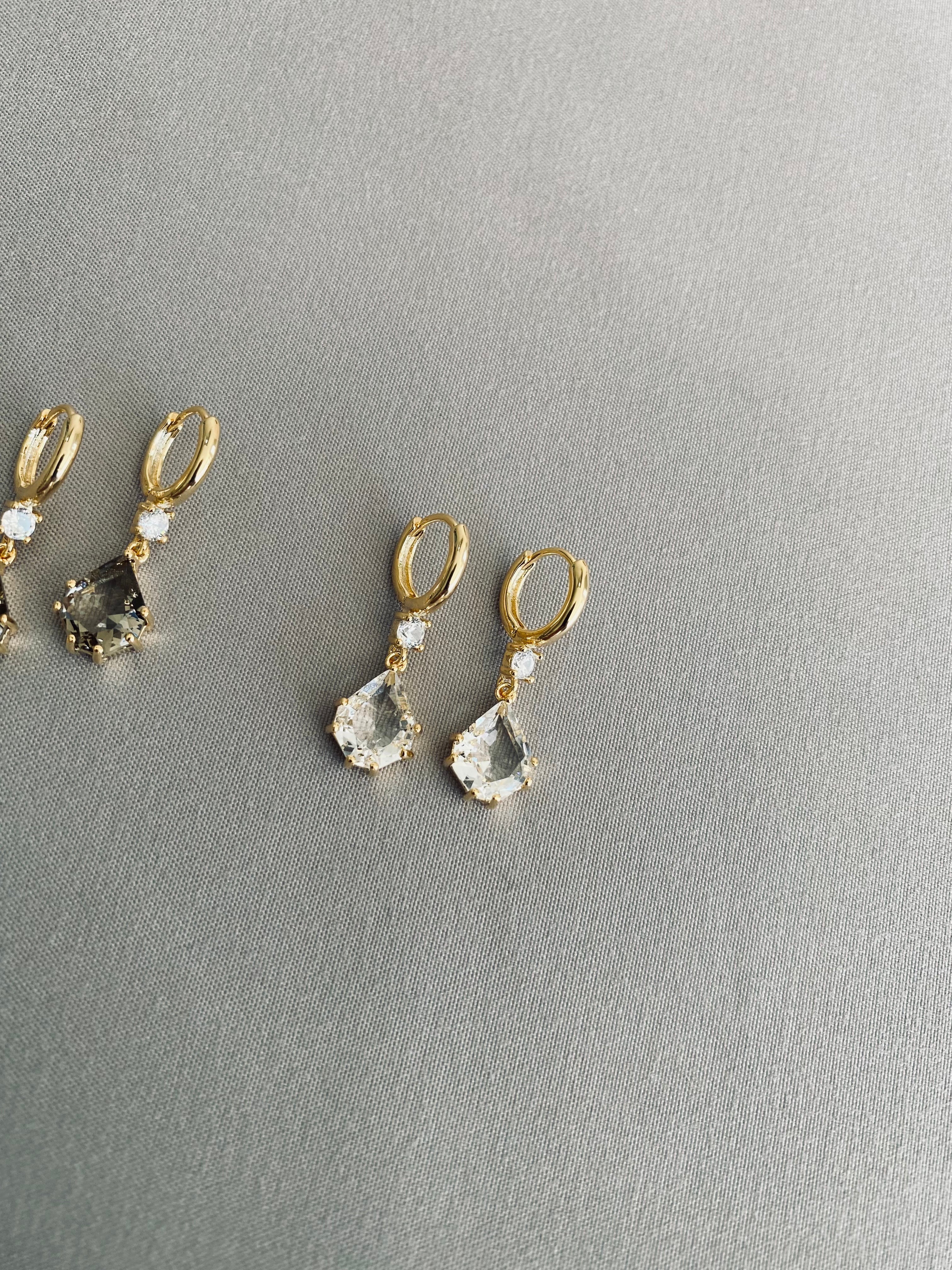 AUR46F15 (2 colours)