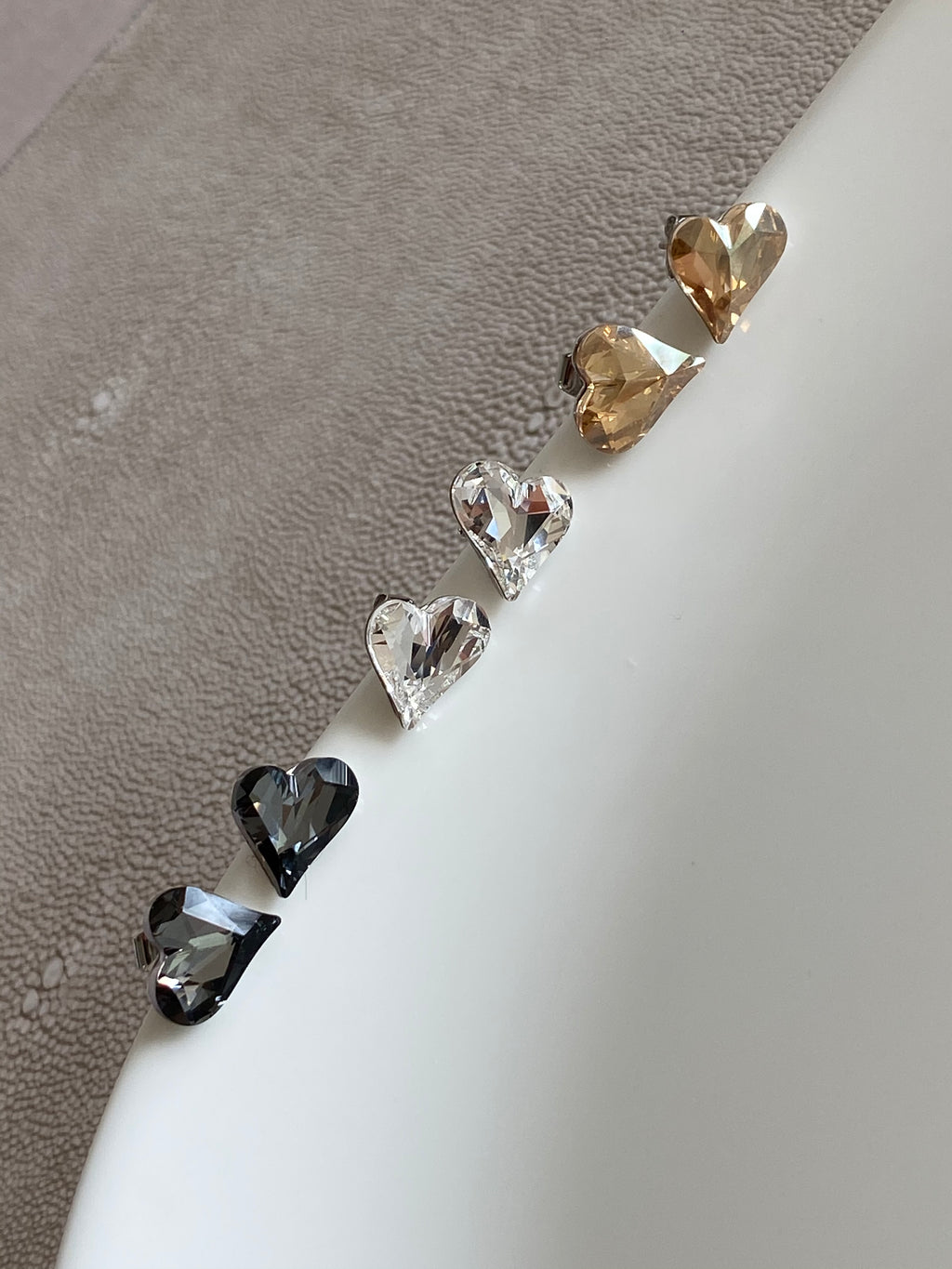 SWA31F23 (3 colours)