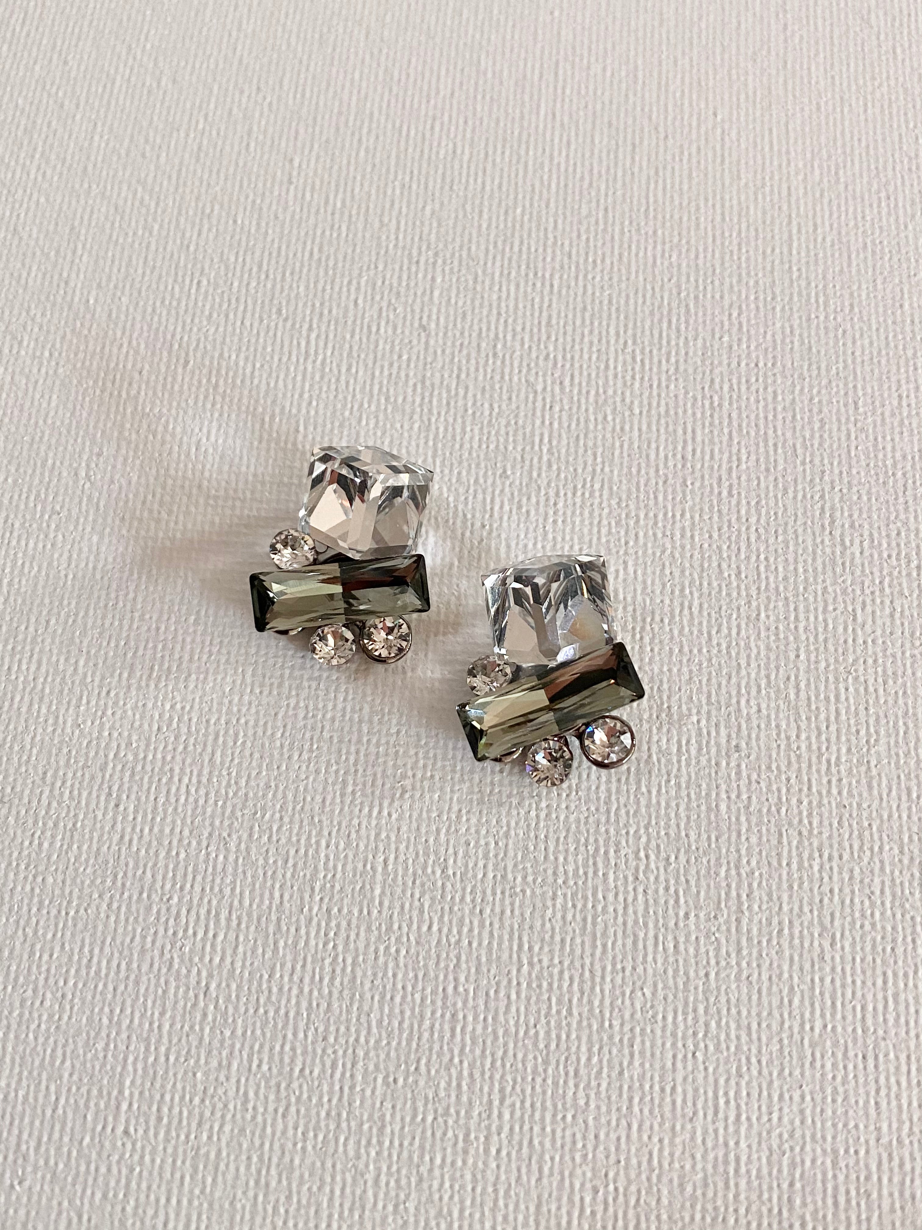 Swarovski Petite Bar Trio Stud Earrings (3 colours)