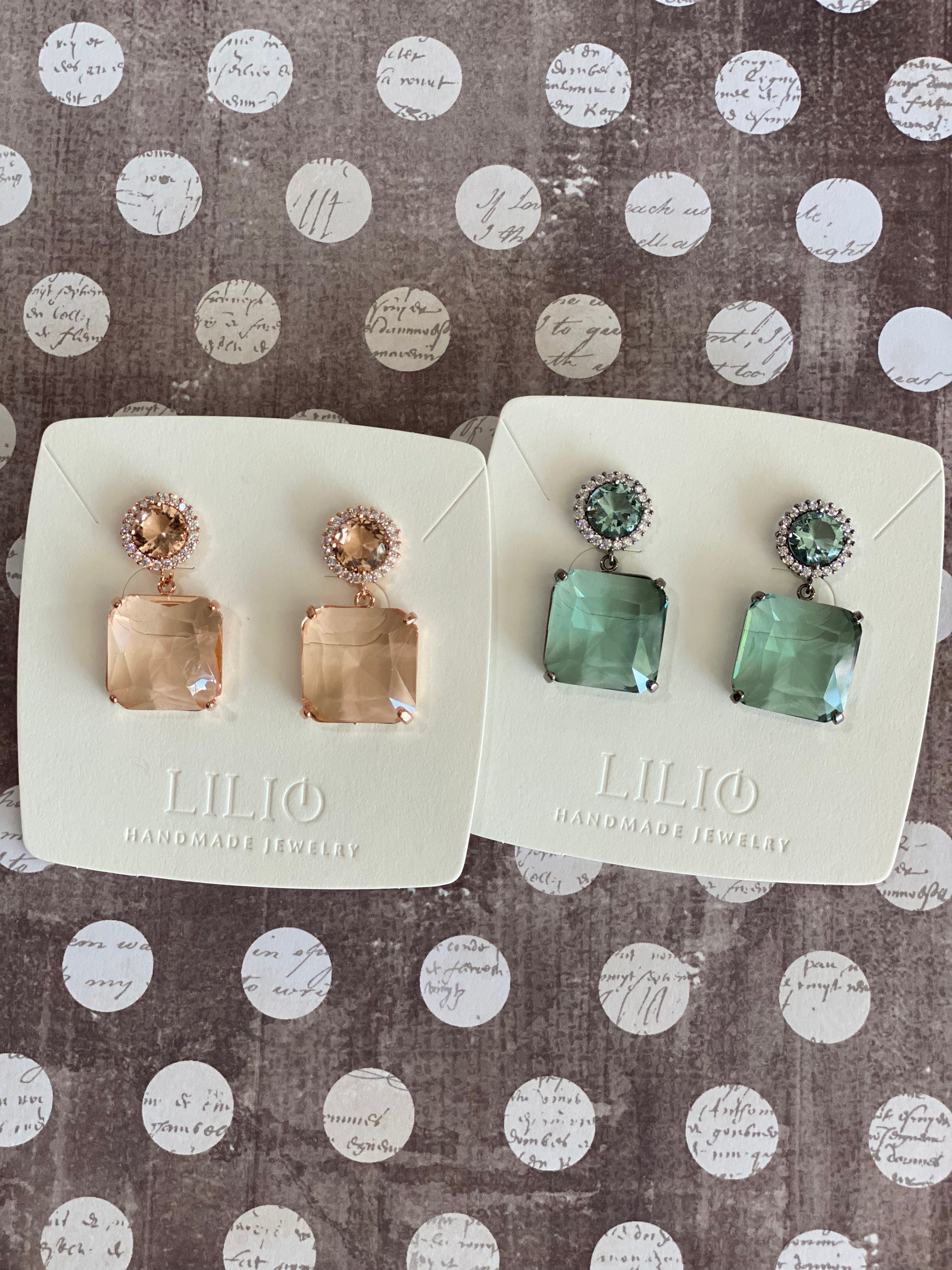 AUR07F27 (2 colours)