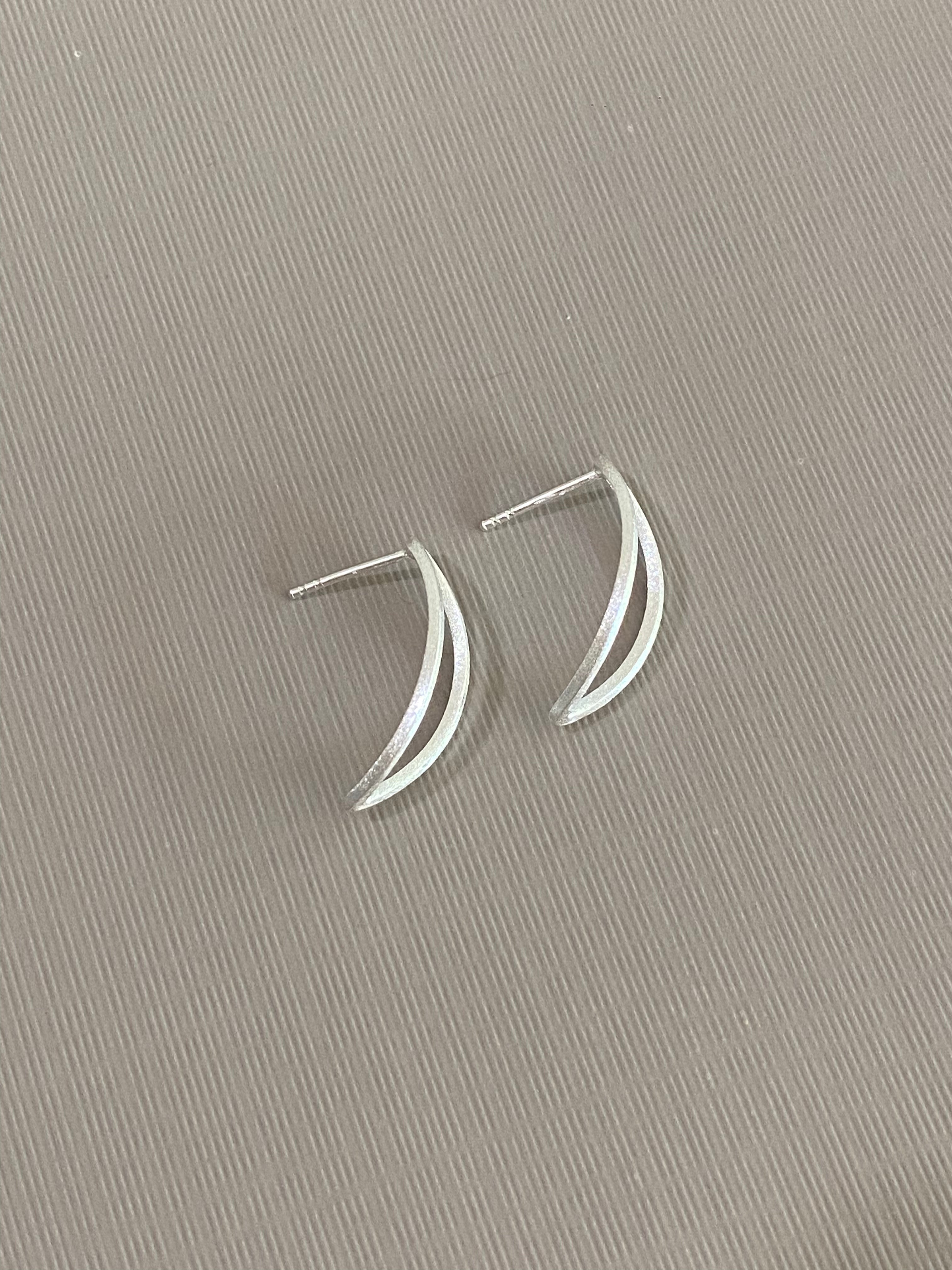 Elliptical Hoop Earrings