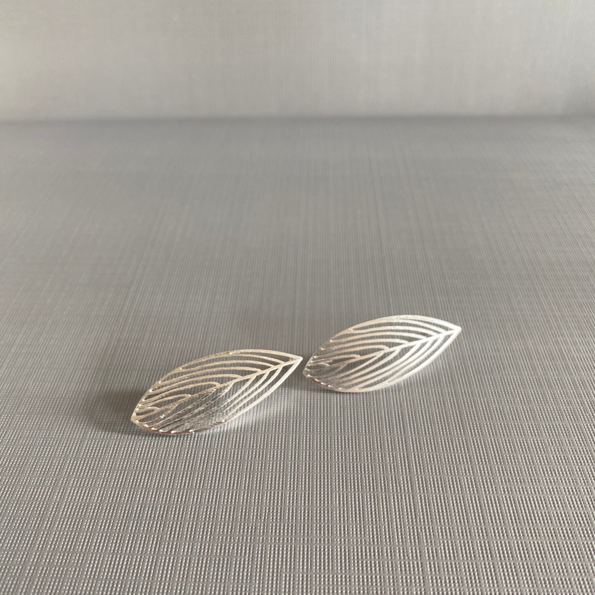 Silver Outline Leaf Earrings