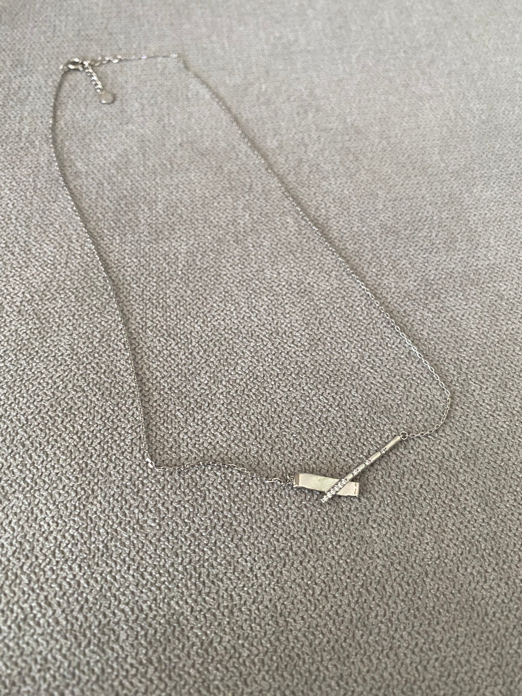 Bar & Chain Necklace