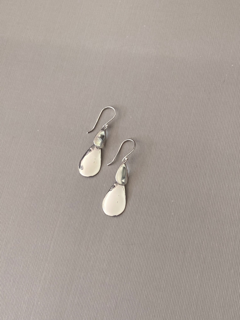 Polished Oval Drop Earrings
