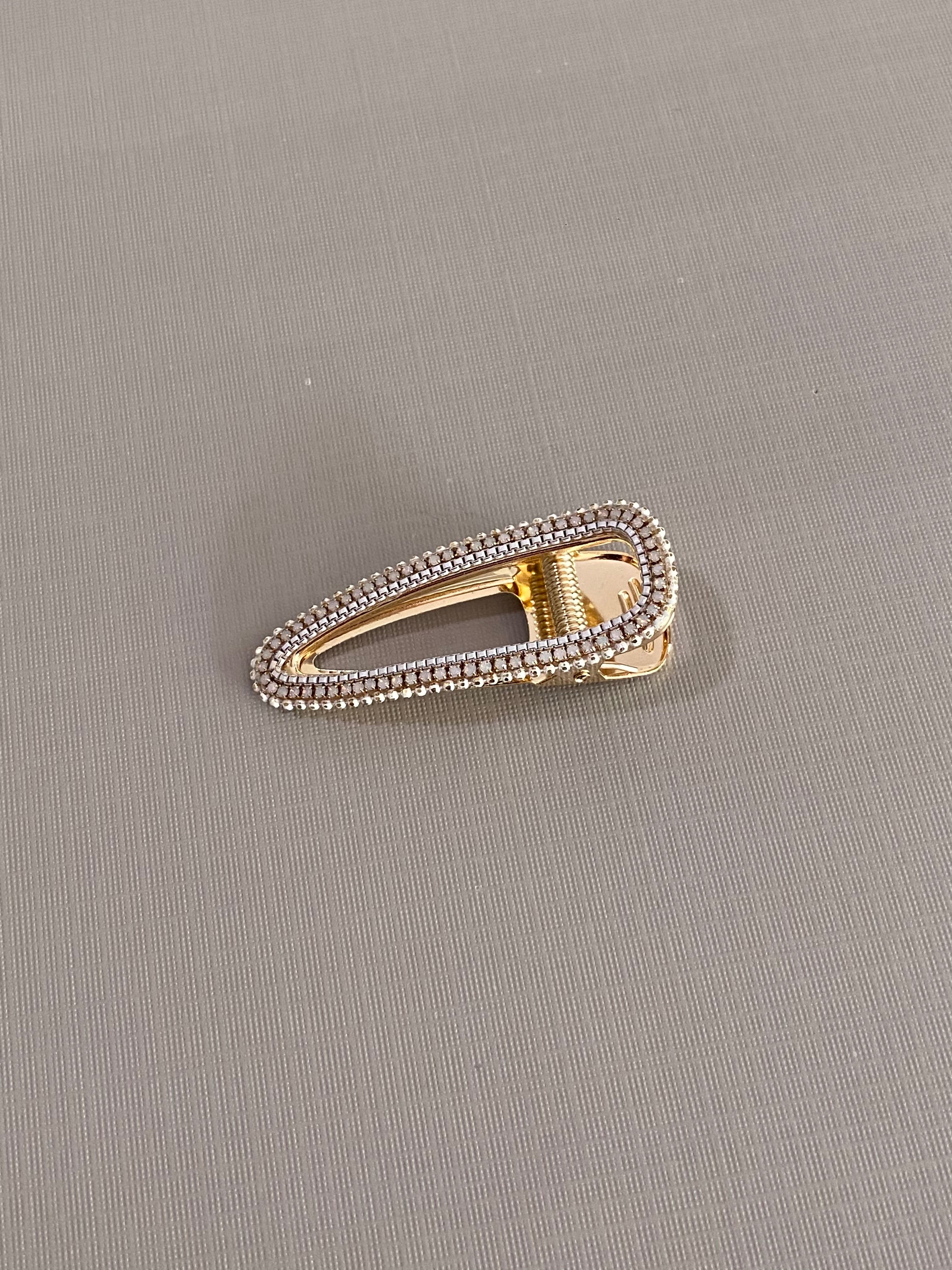 HAI15F11 (2 colours)