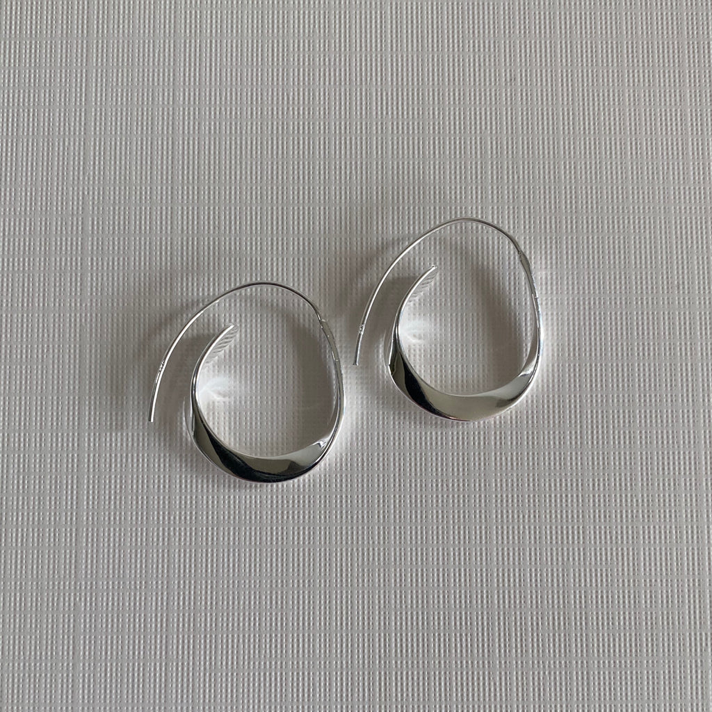 Circular Wave Earrings