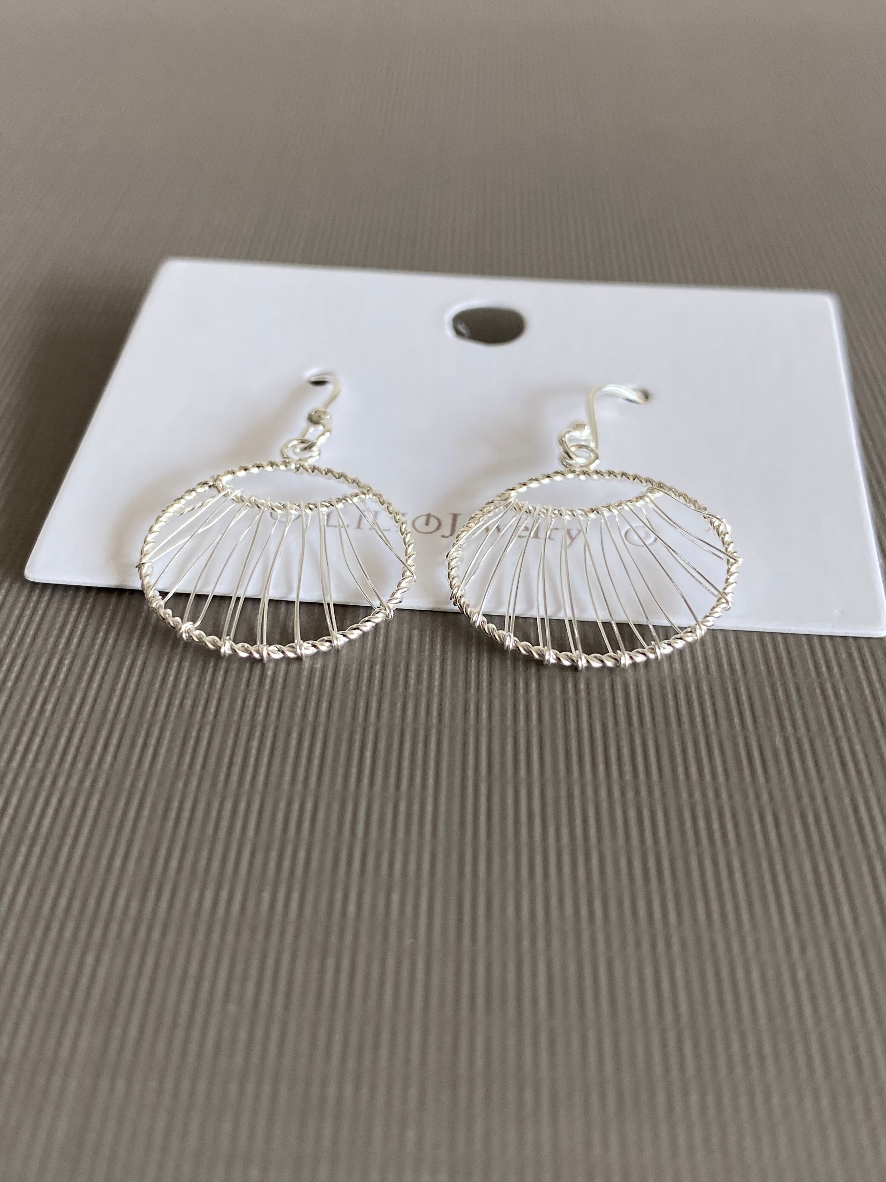 Shell Frame Earrings