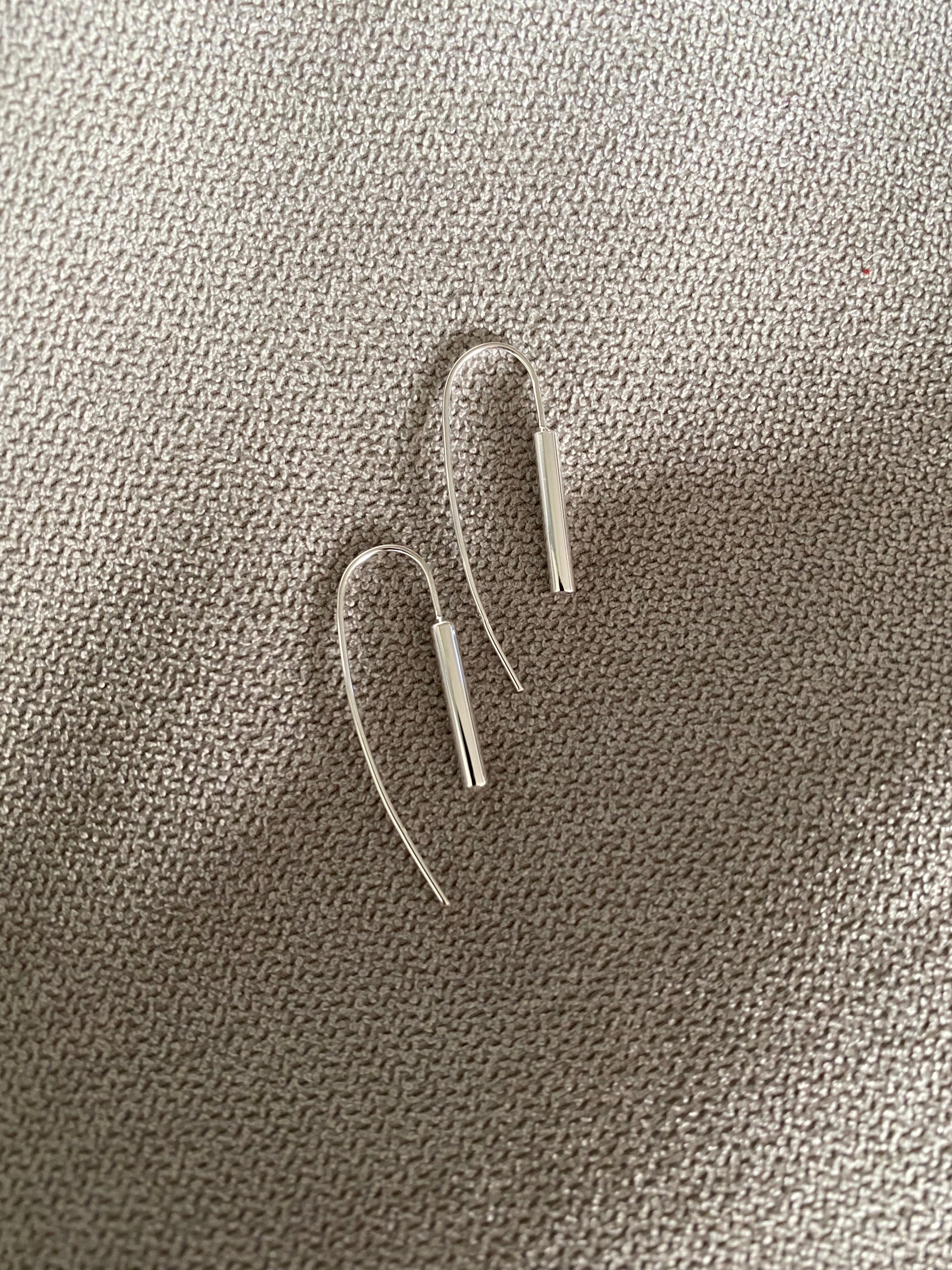 Silver Minimal Loop Earrings