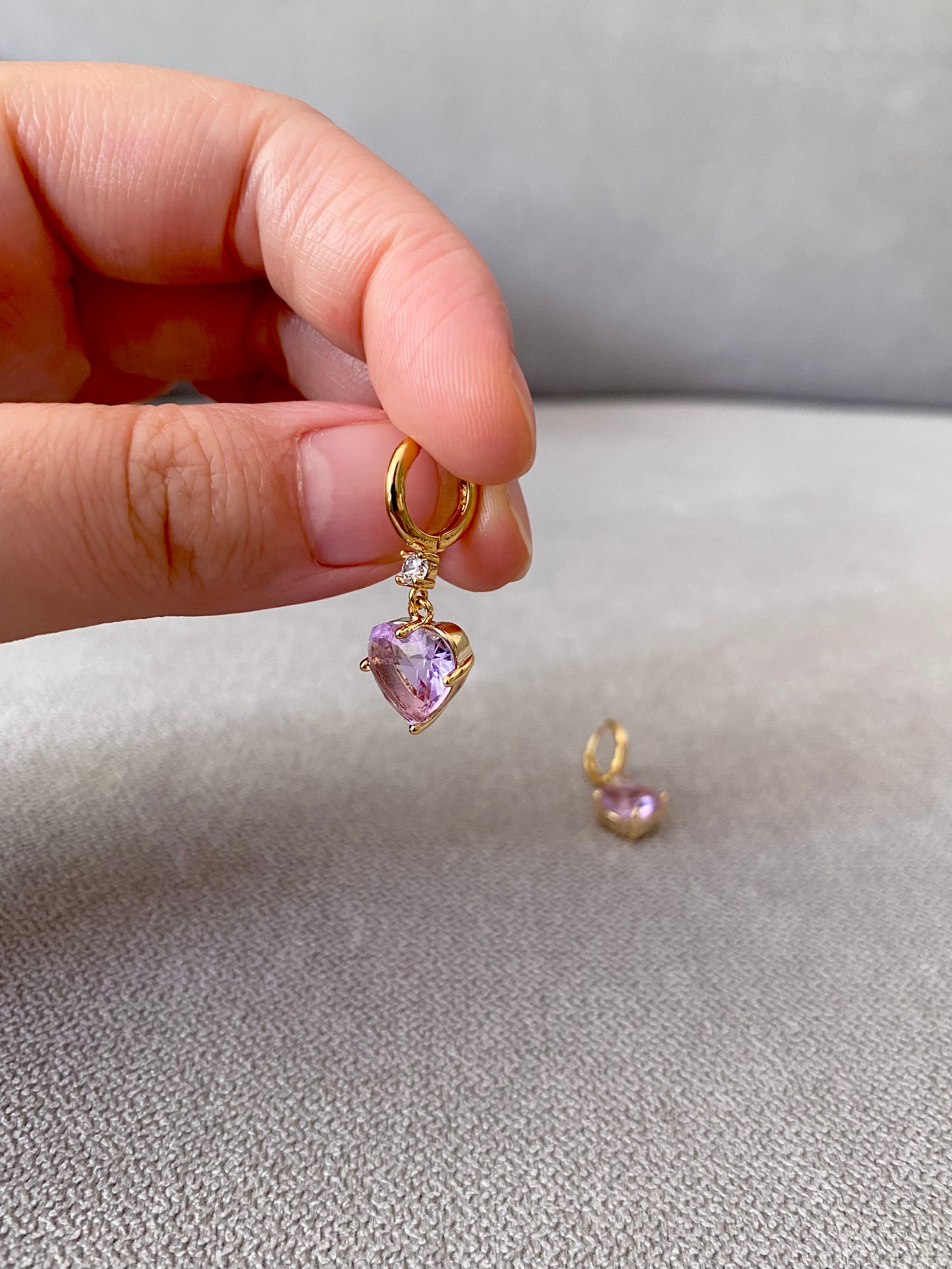 AUR60F15 (2 colours)