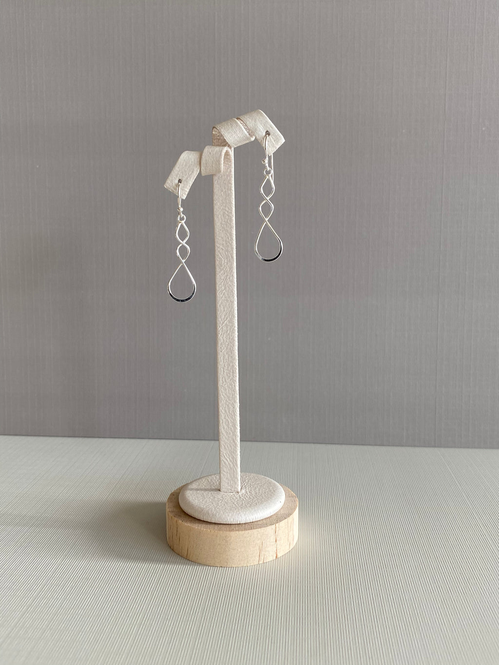 Twisted Line Drop Earrings