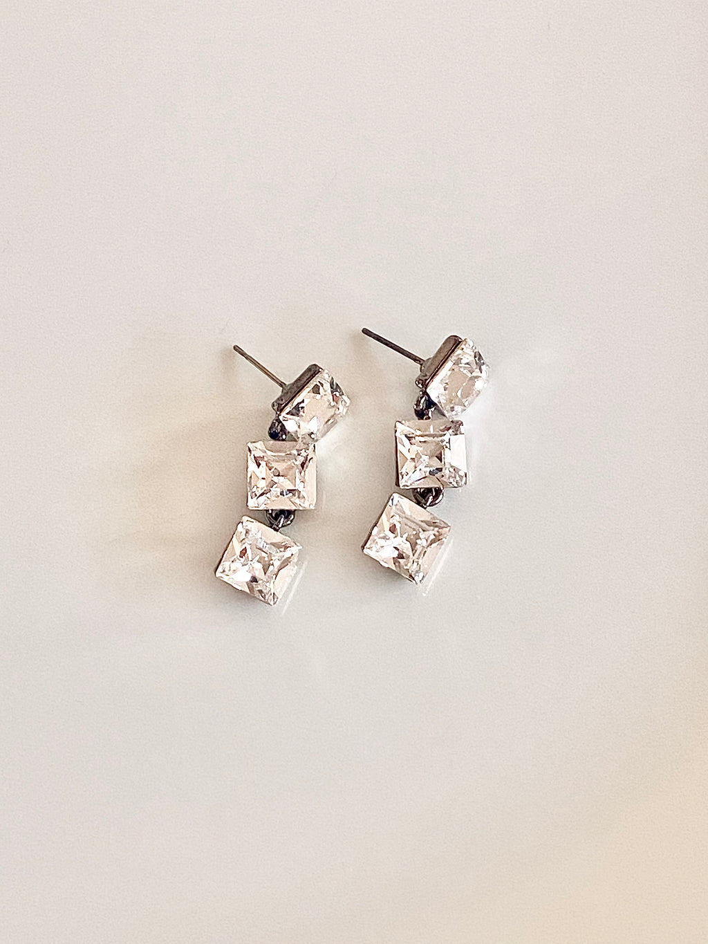 SWA35F32 (4 colours)