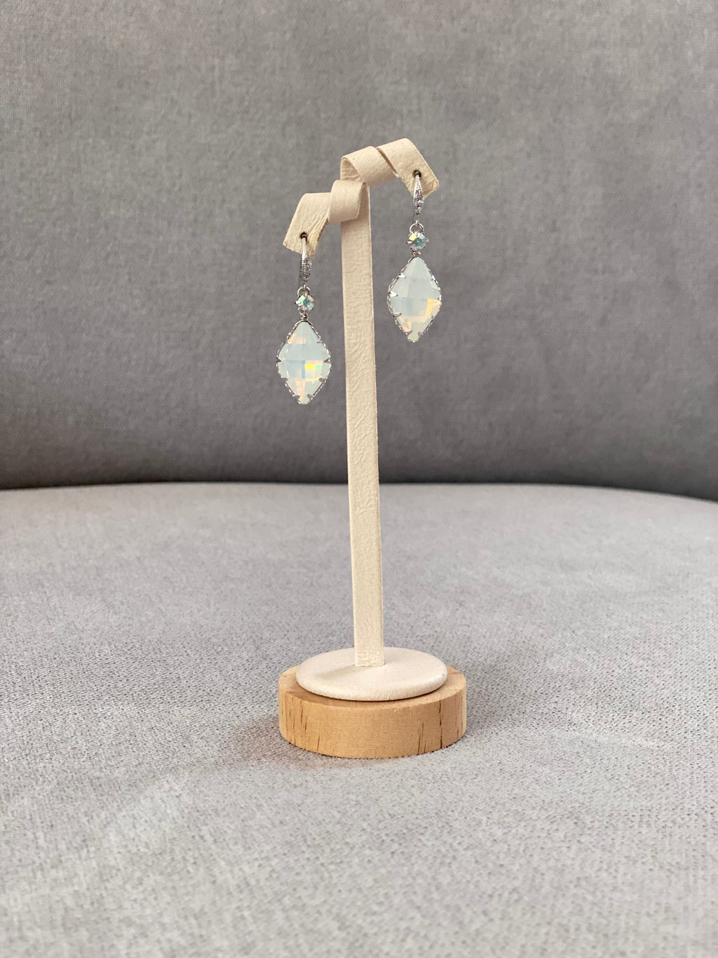 SWA07F30 (2 colours)