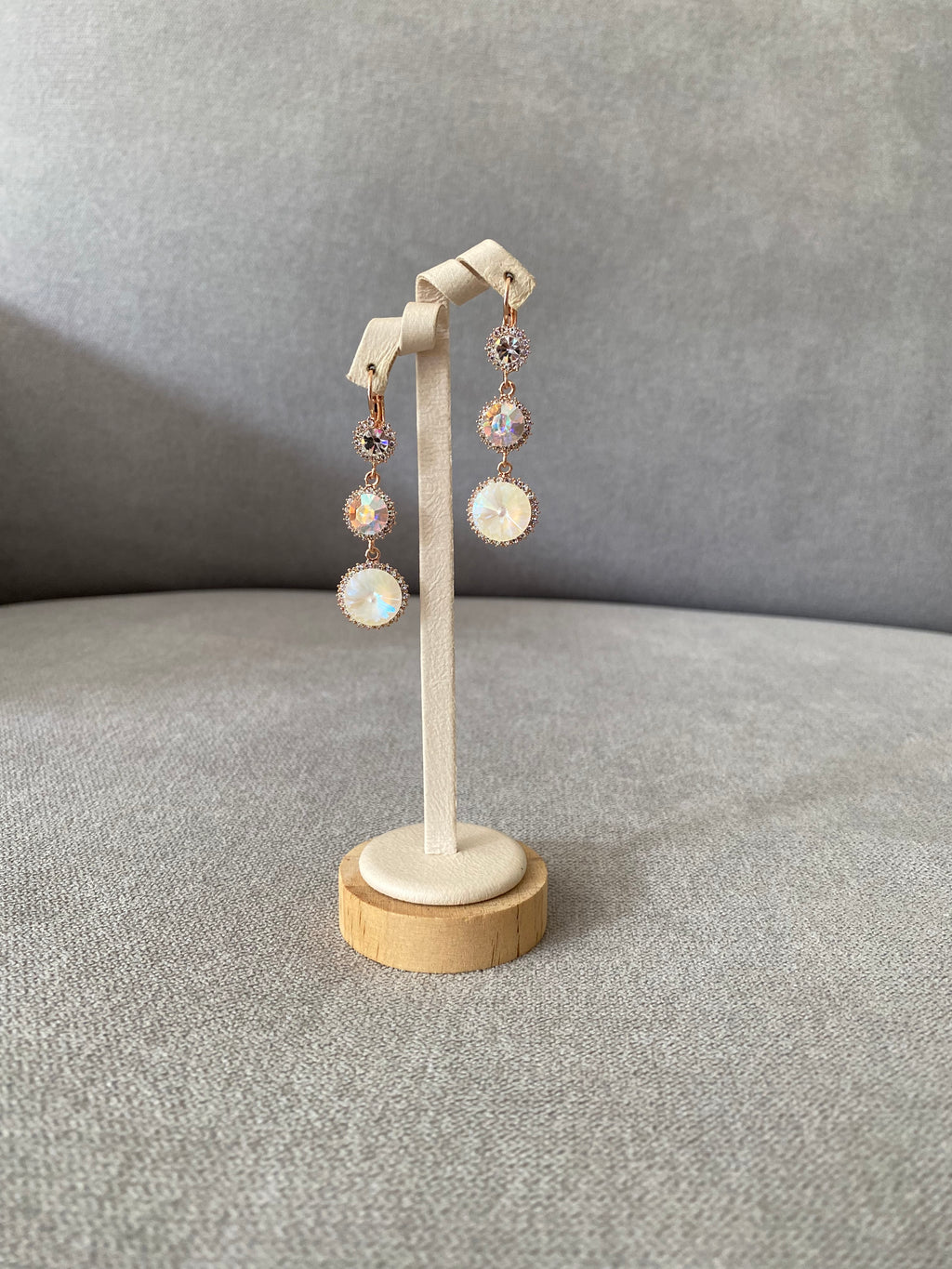 SWA58F32 (4 colours)