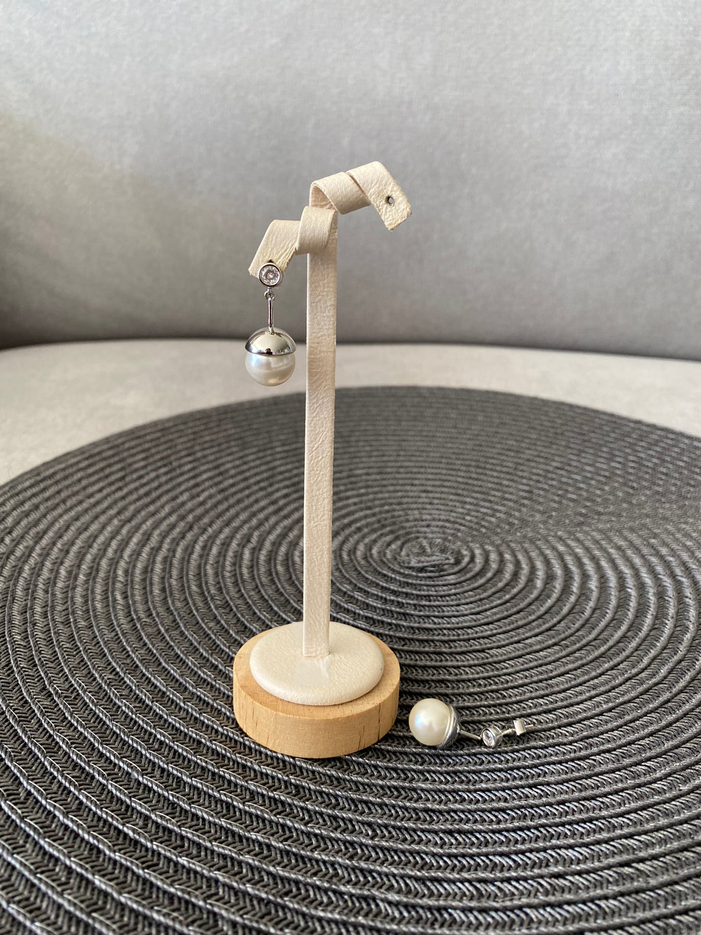 LOR29F12 (2 colours)