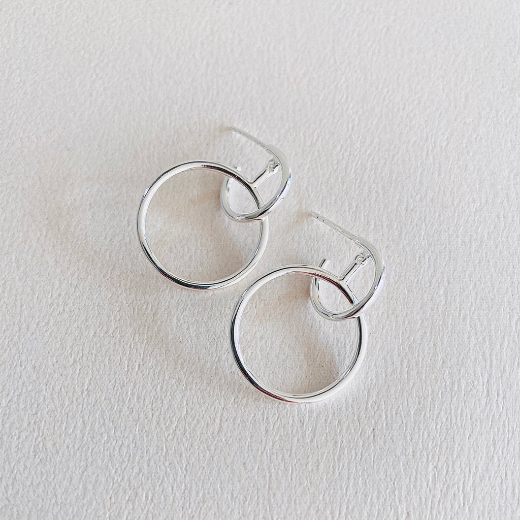 Interlocked Hoops Earrings