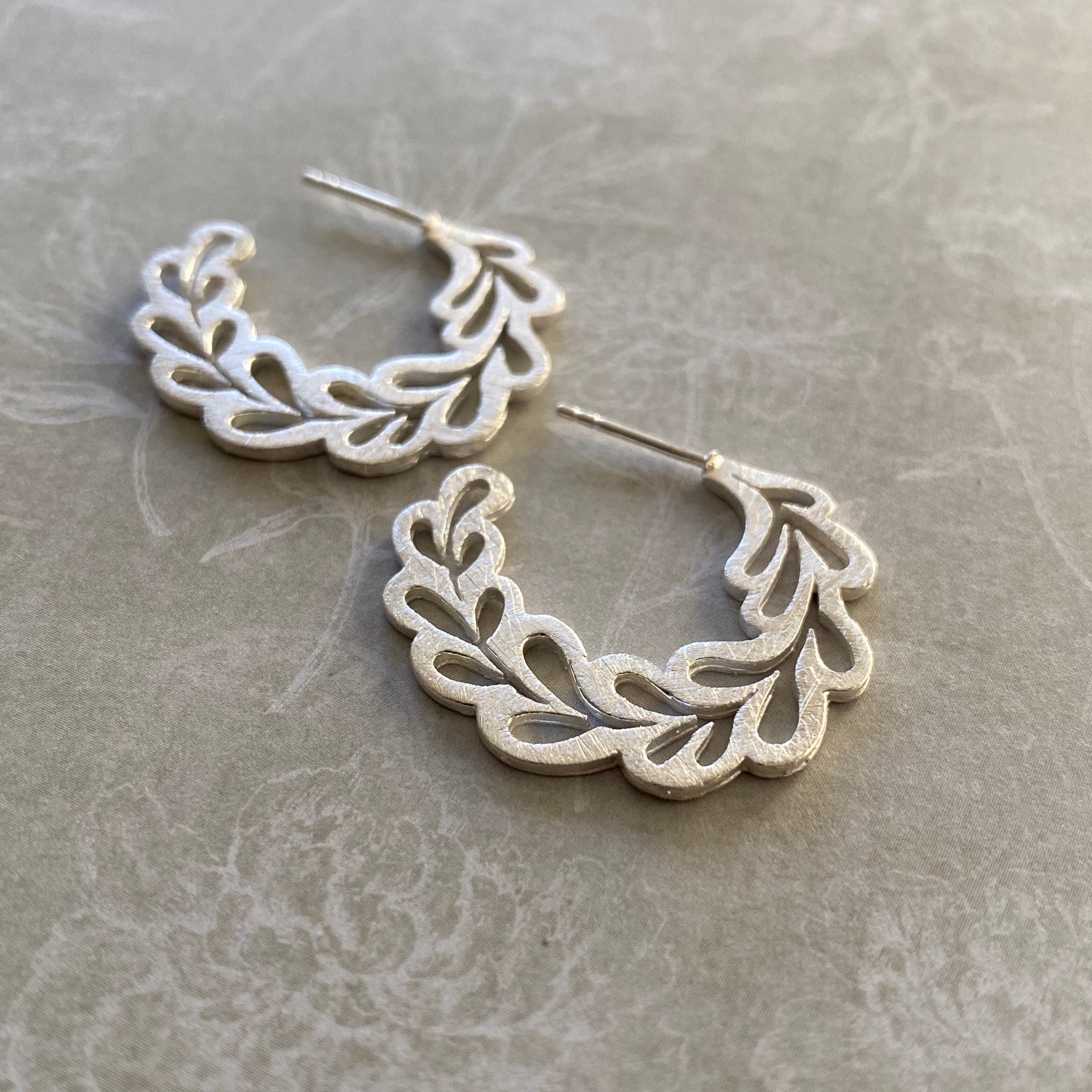 Circular Fern Hoops