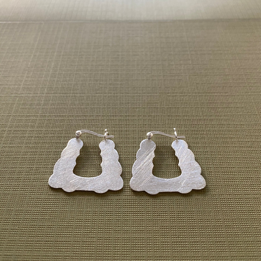 Triangular Waved Edges Earrings