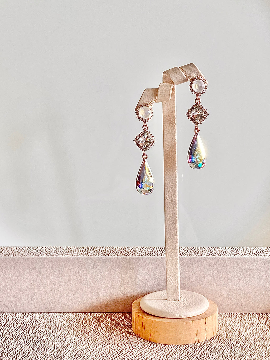 SWA16F40 (5 colours)