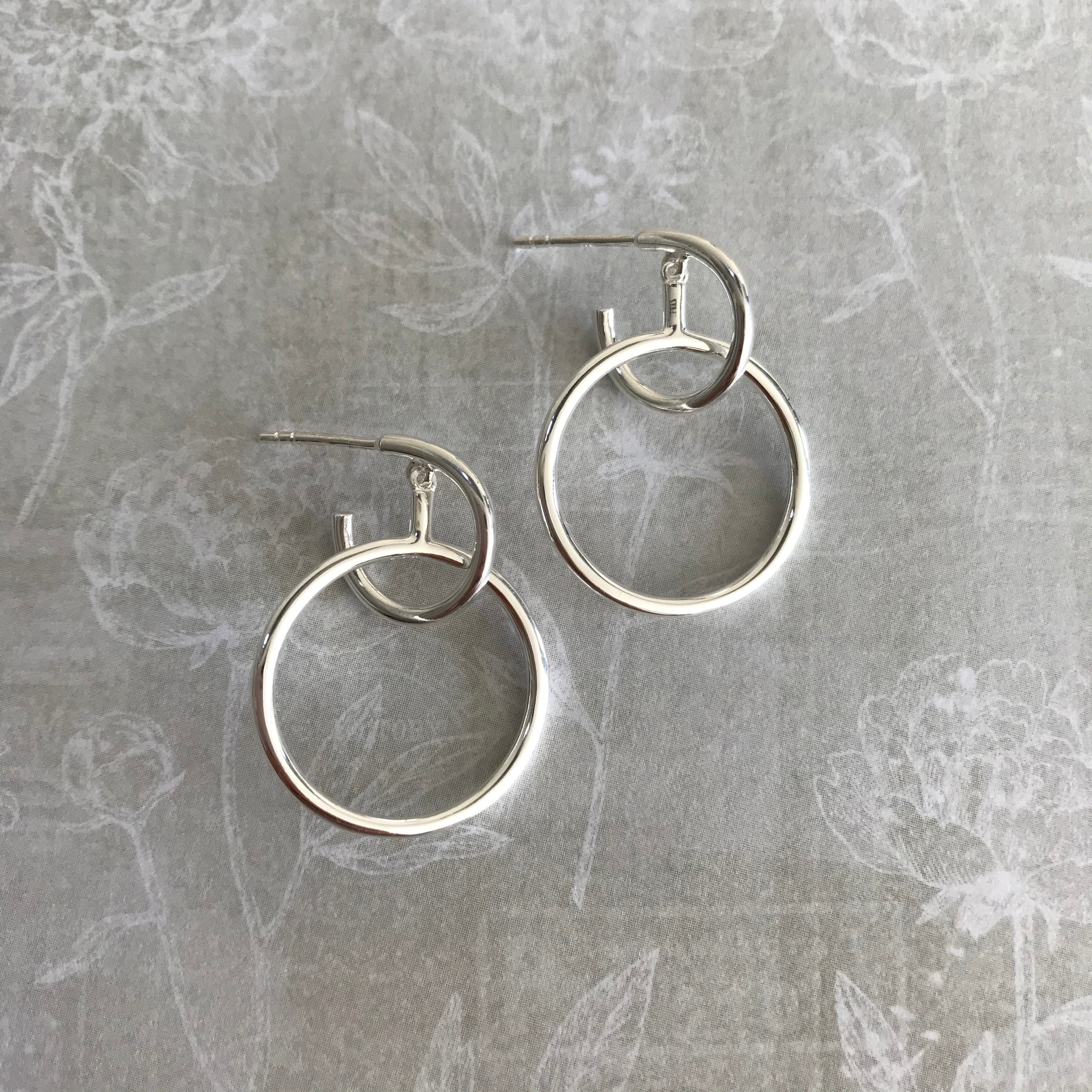 Interlocked Hoops Earrings