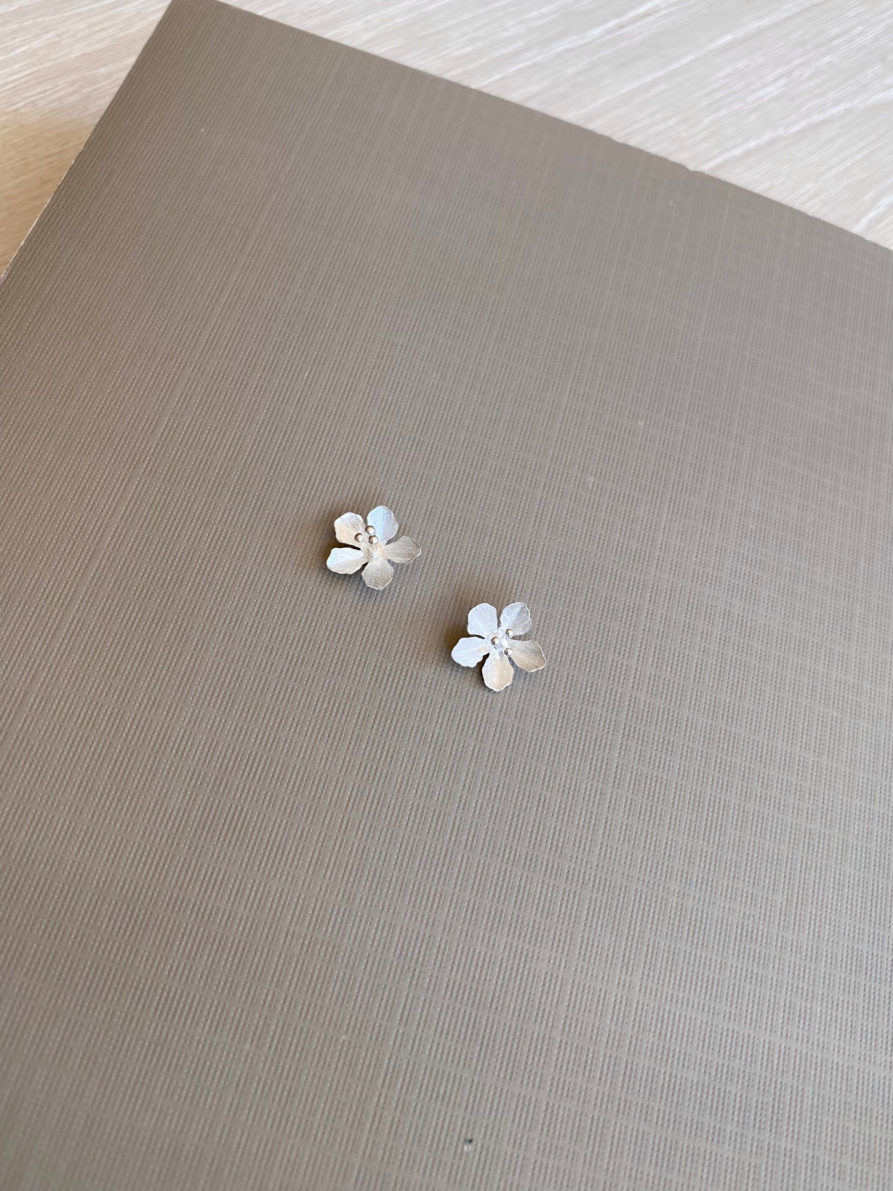 Matte Petal Stud Earrings