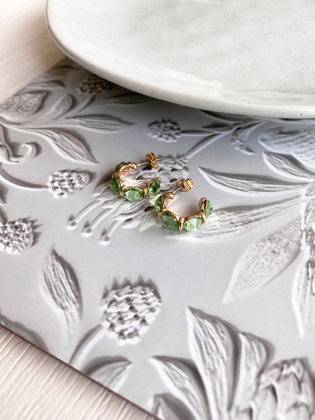 RIN52F16 (3 colours)