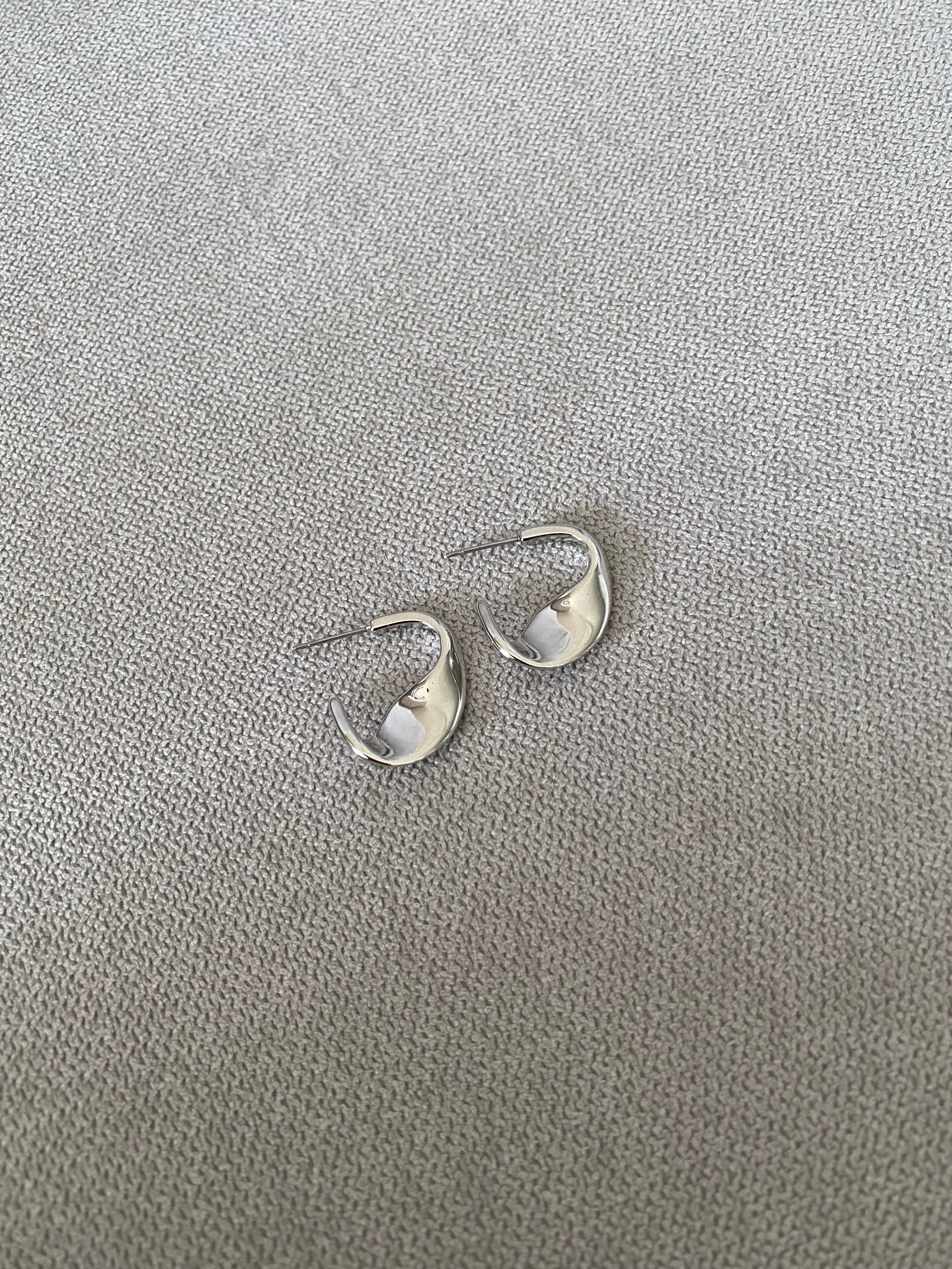 LIV203F10 (2 colours)