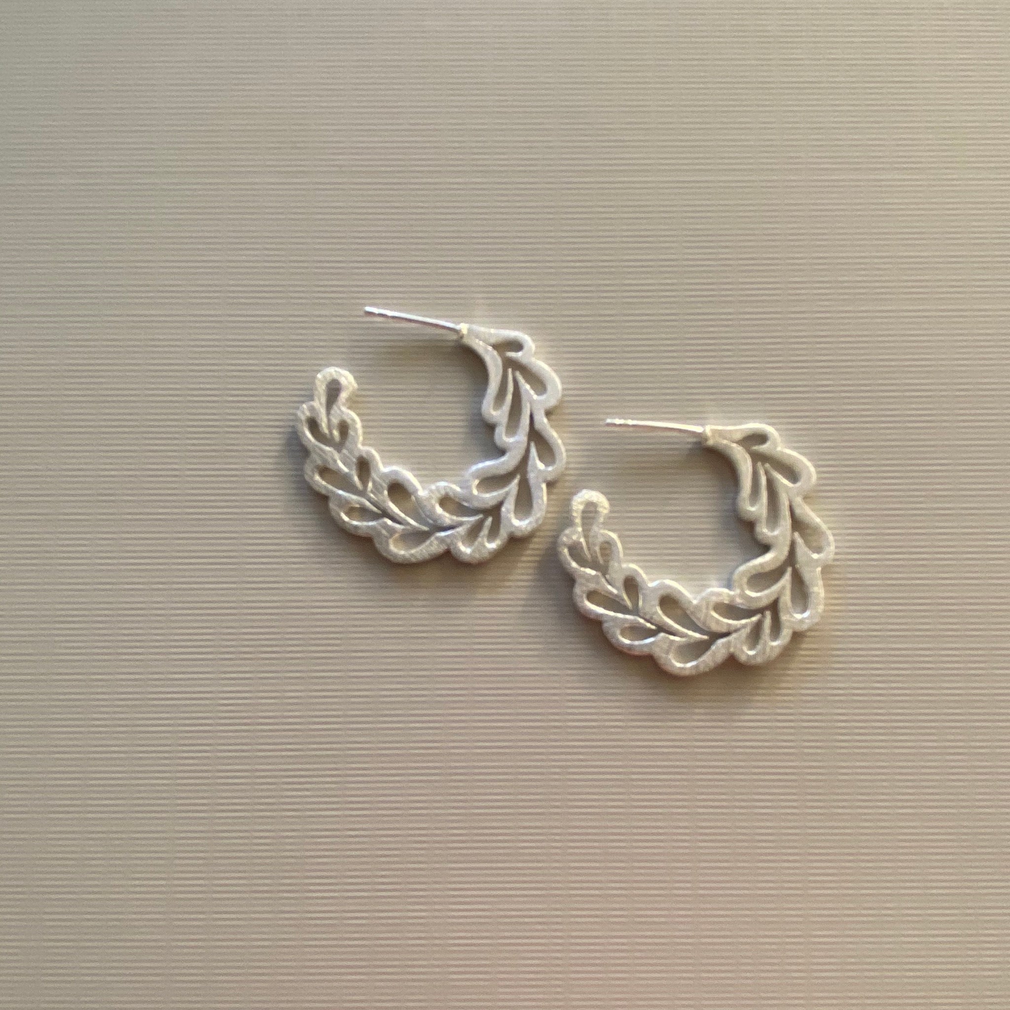 Circular Fern Hoops